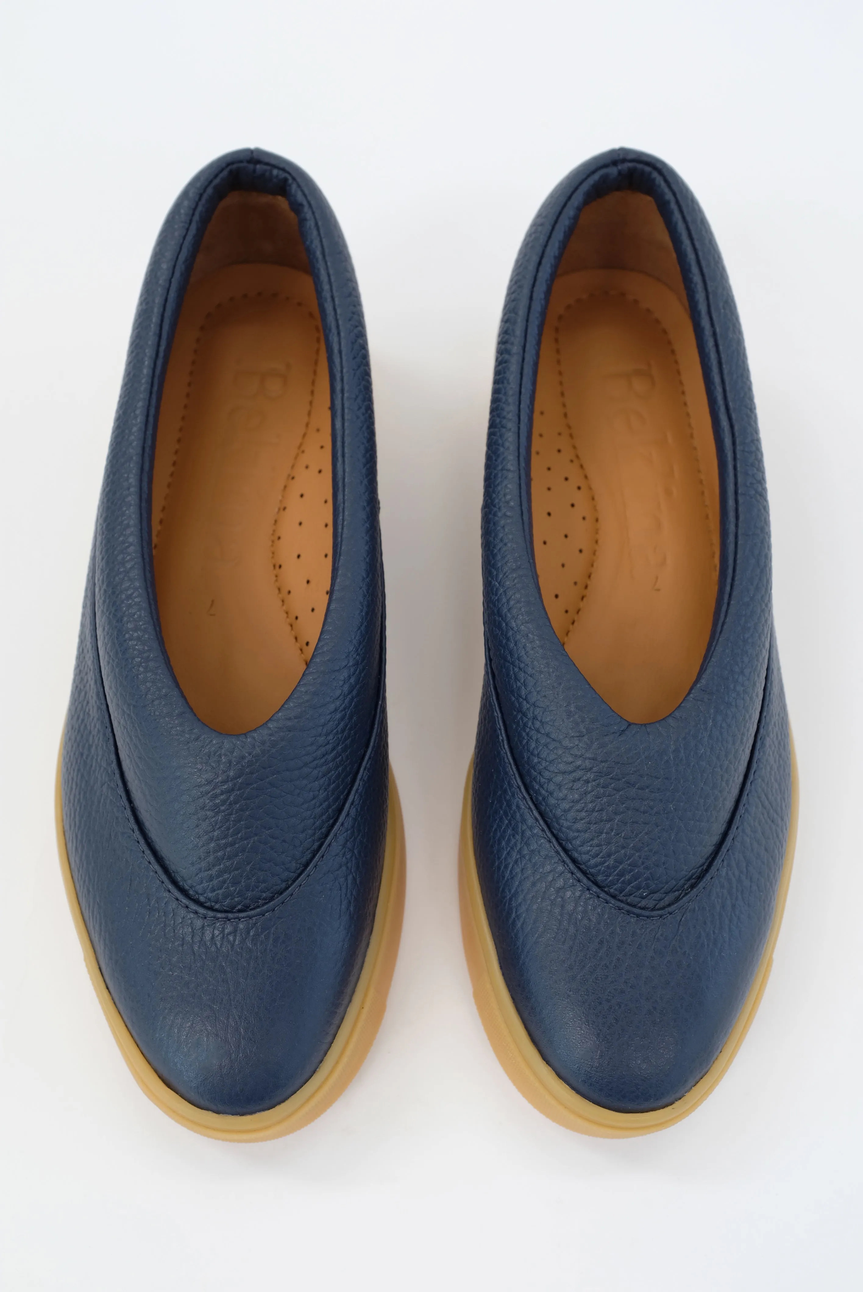 Beklina Margo Sneaker Medianoche sold by Beklina