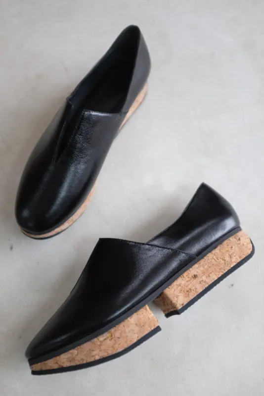 Beklina Tétouan Loafer Black sold by Beklina