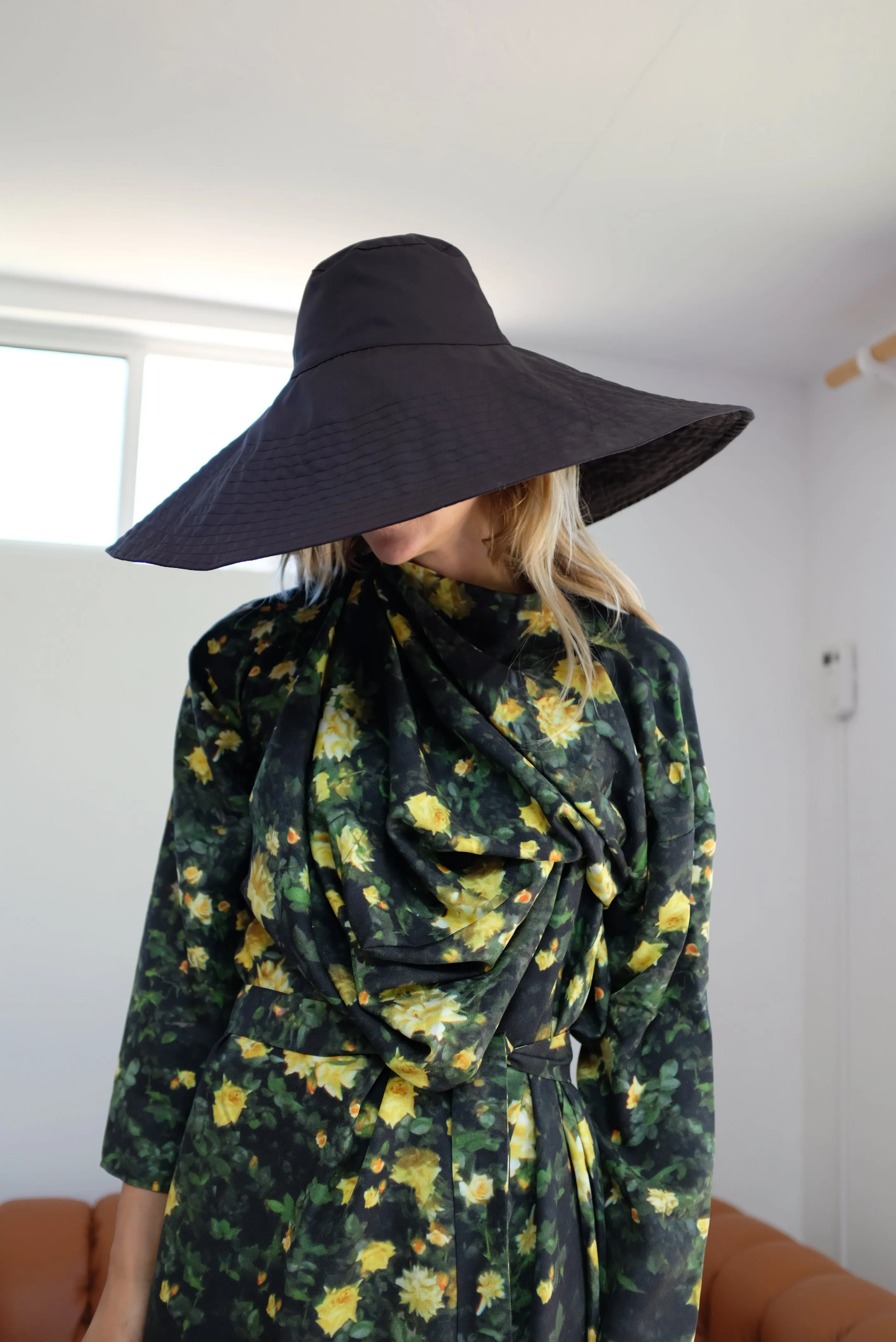 Beklina Voluminoso Hat Black sold by Beklina product image thumbnail 4