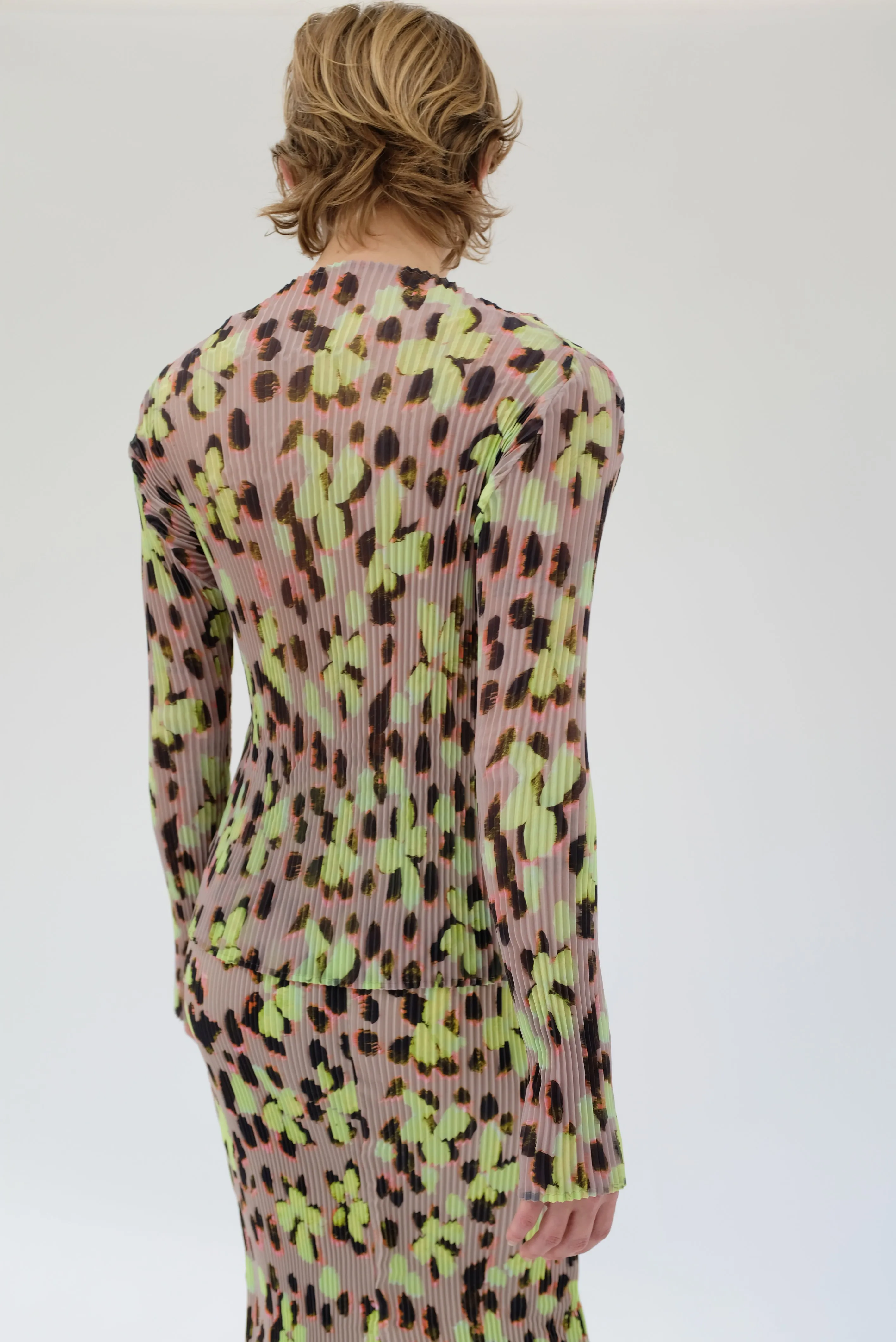 Julia Heuer Lee Top Lillie sold by Beklina product image thumbnail 4