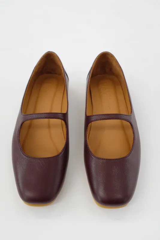 Beklina Olivia Flats Umber sold by Beklina
