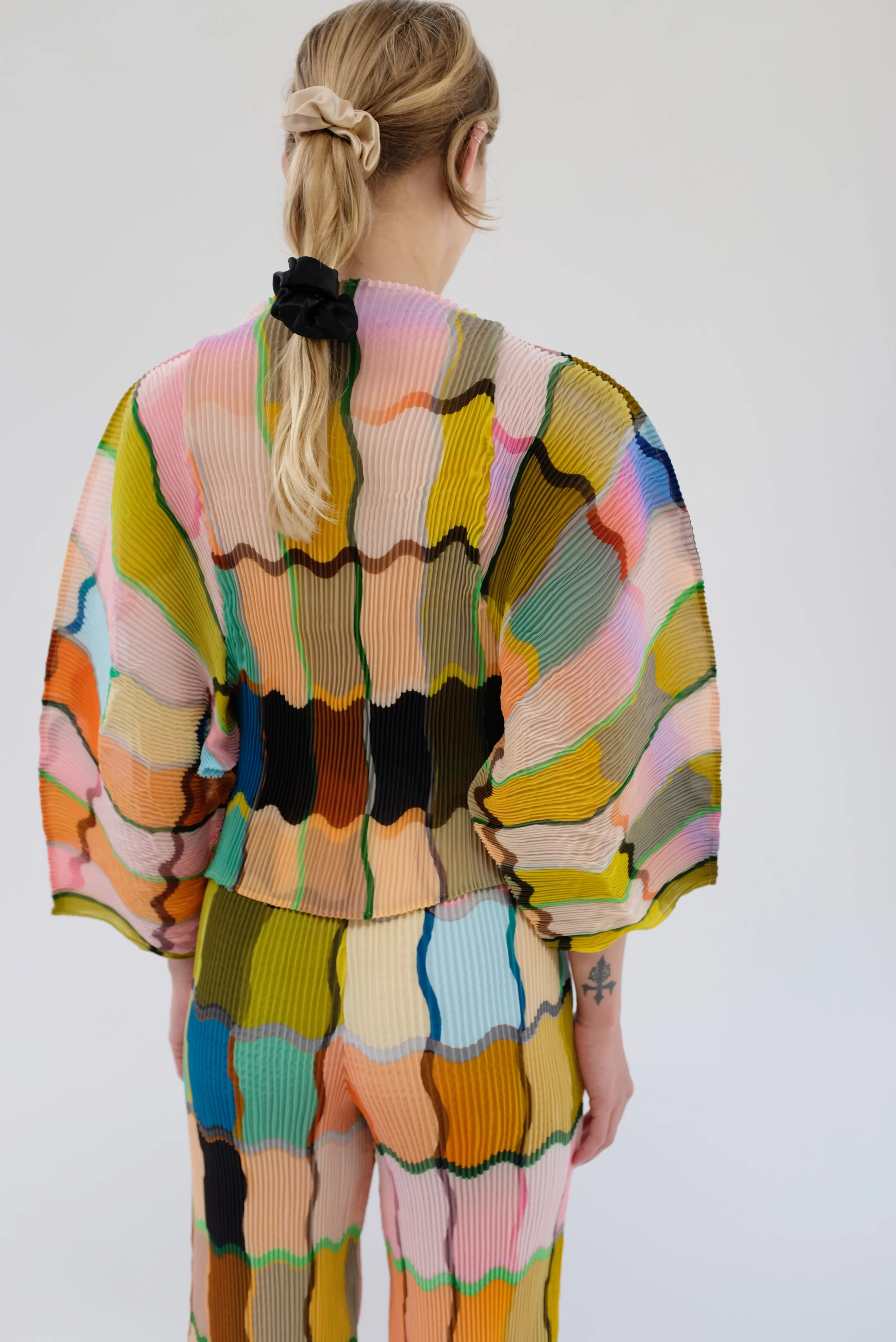 Julia Heuer Rana Top Ernst sold by Beklina product image thumbnail 2