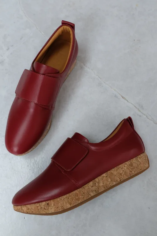 Beklina Lima Sneaker Blood made by Beklina