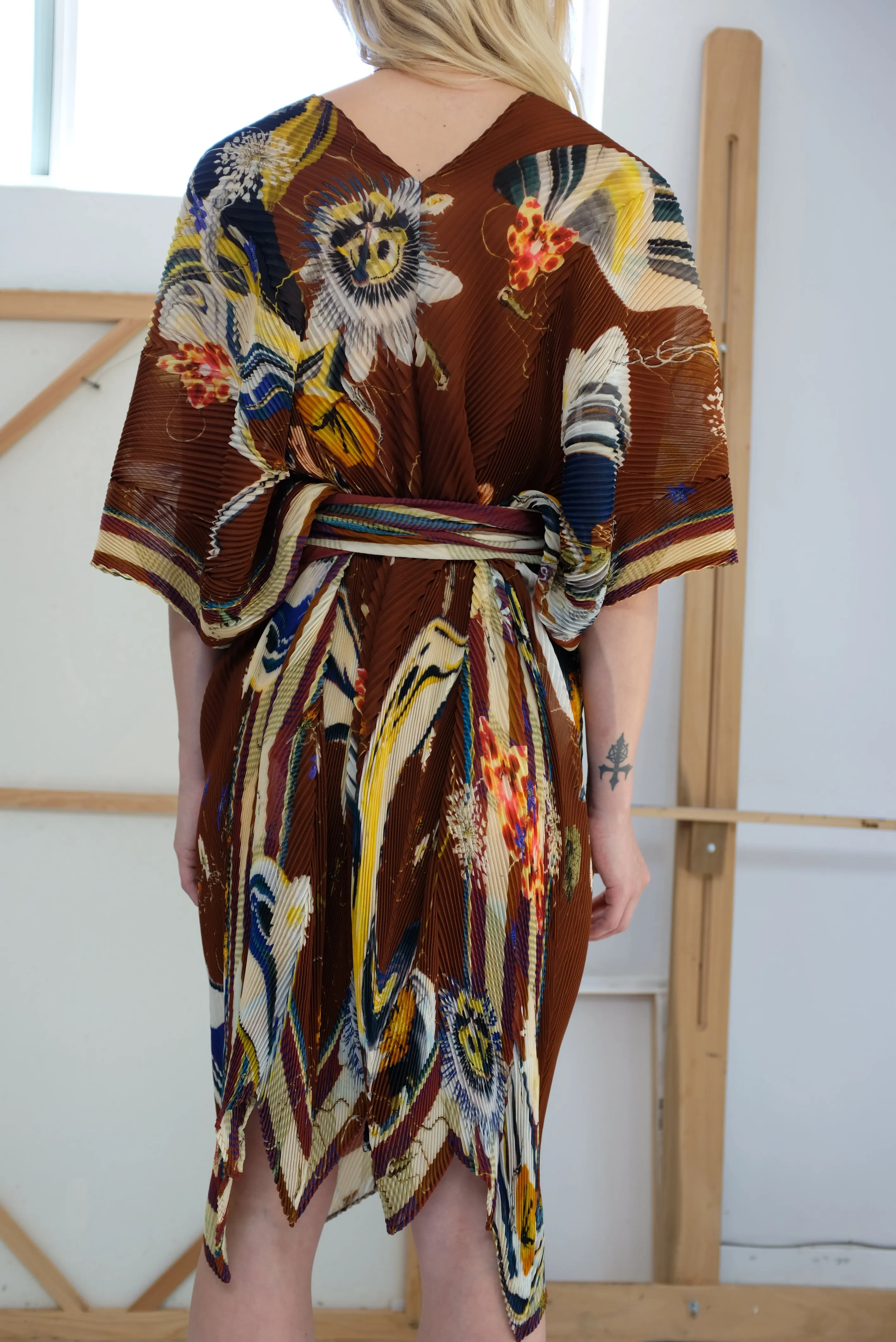 Julia Heuer Steeler Short Kaftan Jasper Kamala sold by Beklina product image thumbnail 5