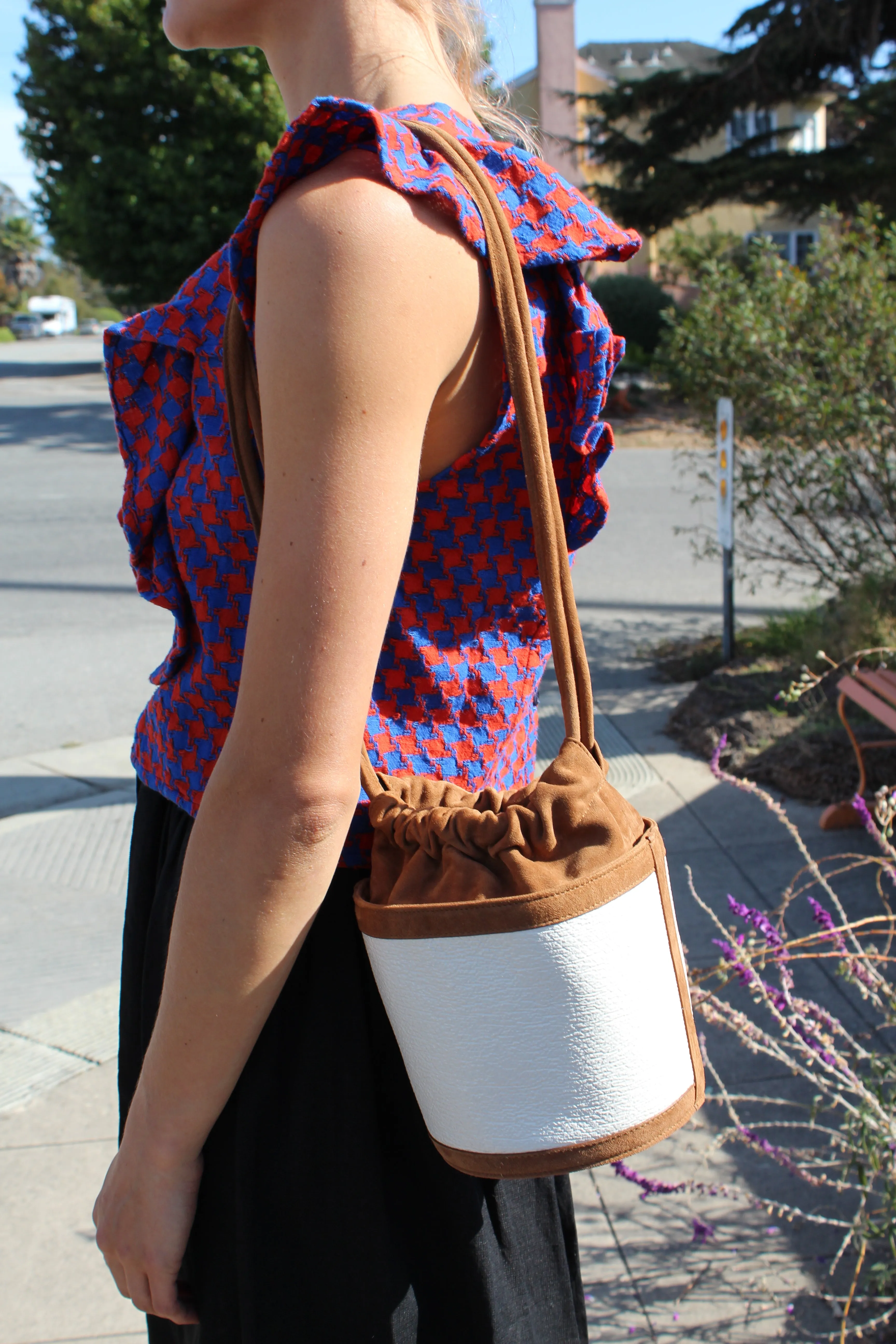 MNZ Park Bucket Bag White/Brown sold by Beklina product image thumbnail 4