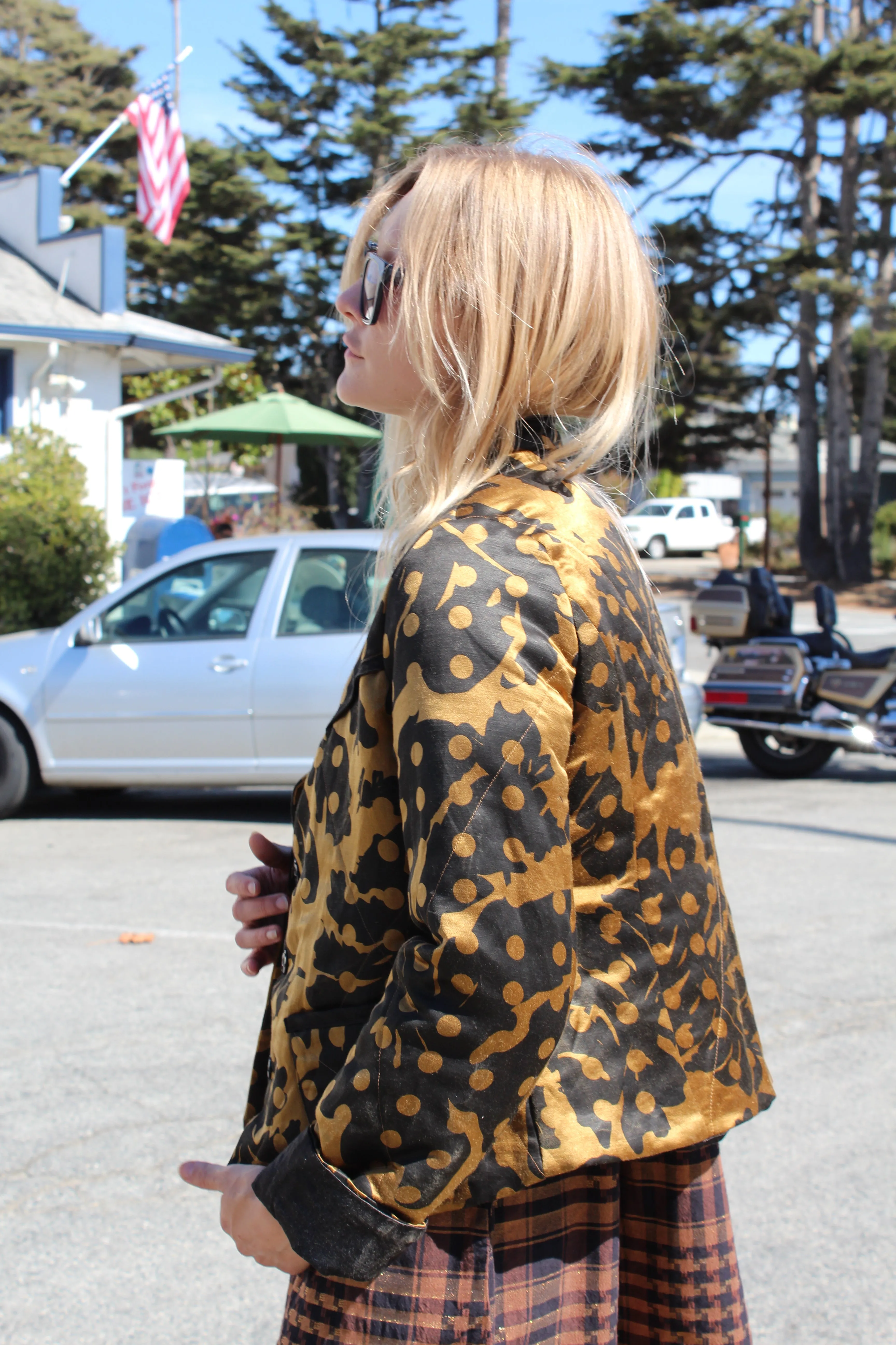 Beklina Quilted Jacket Leaf Print sold by Beklina product image thumbnail 5