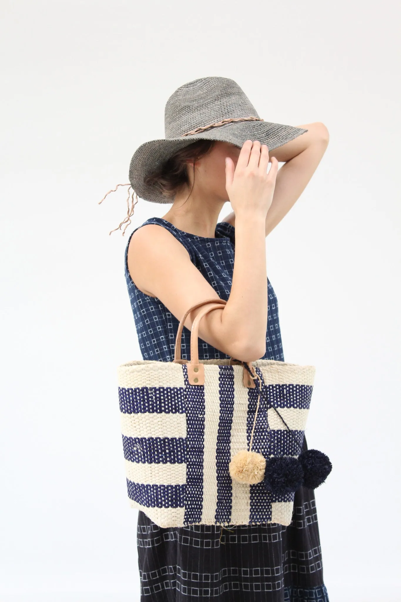 Mika Hat sold by Beklina product image thumbnail 4