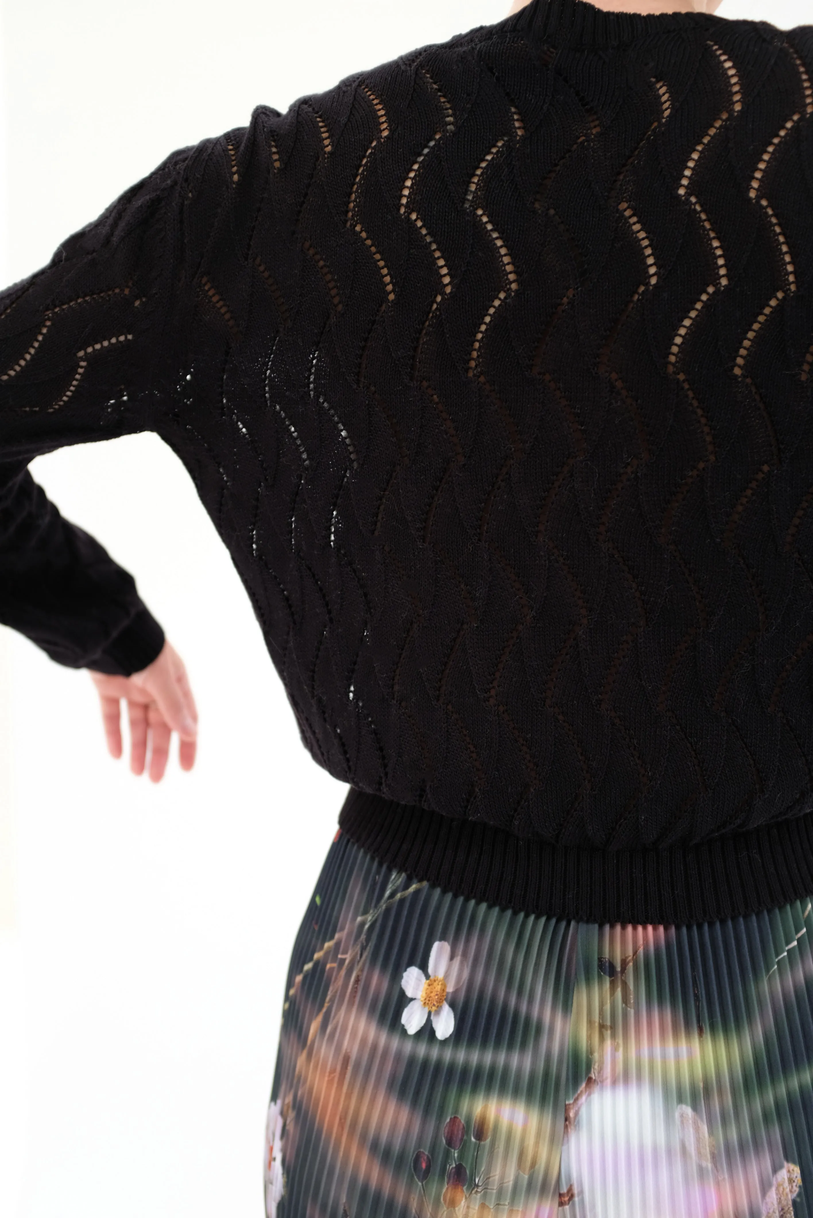 Beklina Bilbao Crew Black sold by Beklina product image thumbnail 5