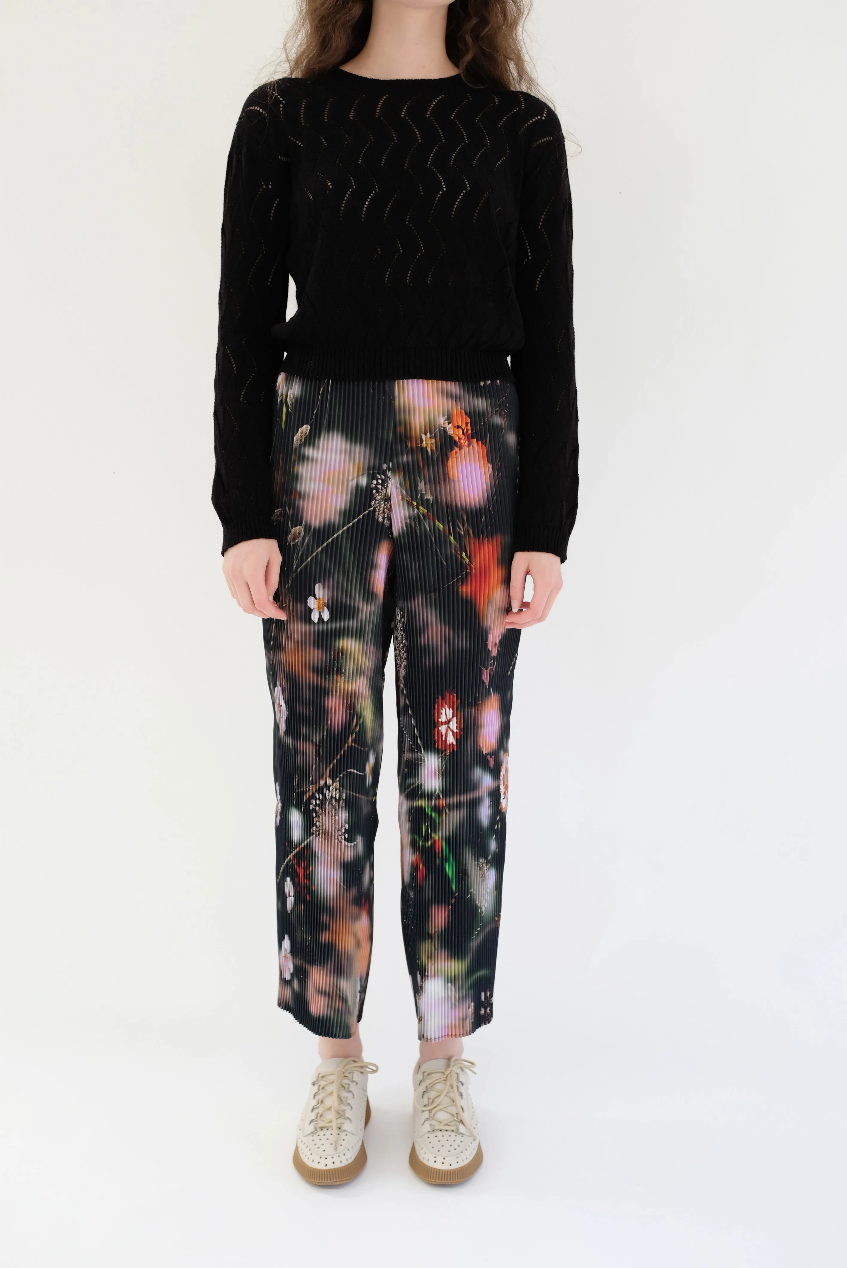 Beklina Bilbao Crew Black sold by Beklina product image thumbnail 4
