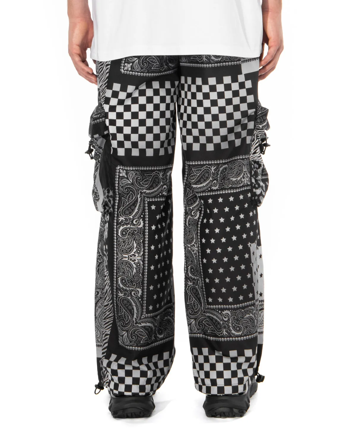 ROMANTICBANDANA sold by Blowhammer product image thumbnail 3