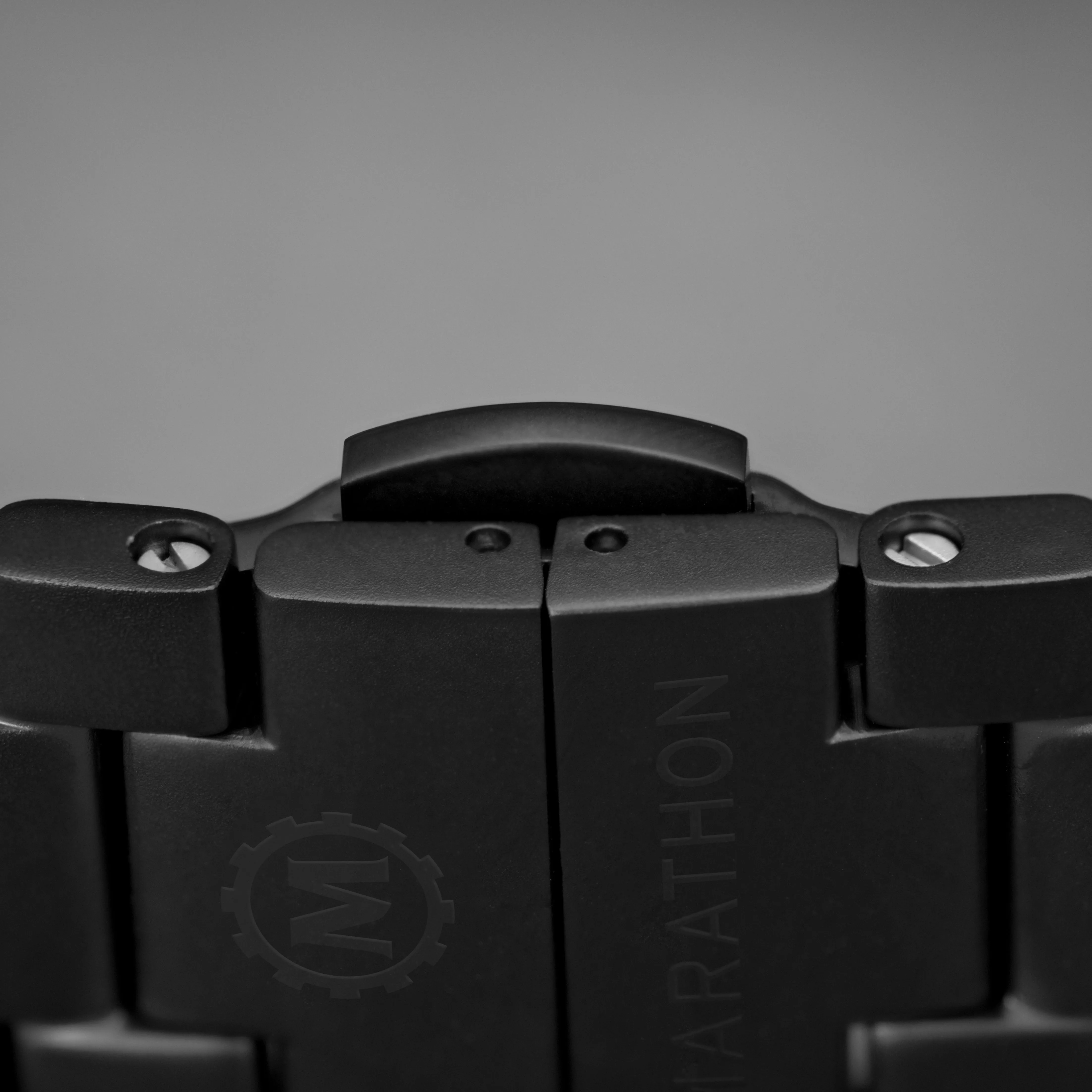 20mm Anthracite Stainless Steel Bracelet (For Large Dive) sold by Marathon Watch product image thumbnail 4