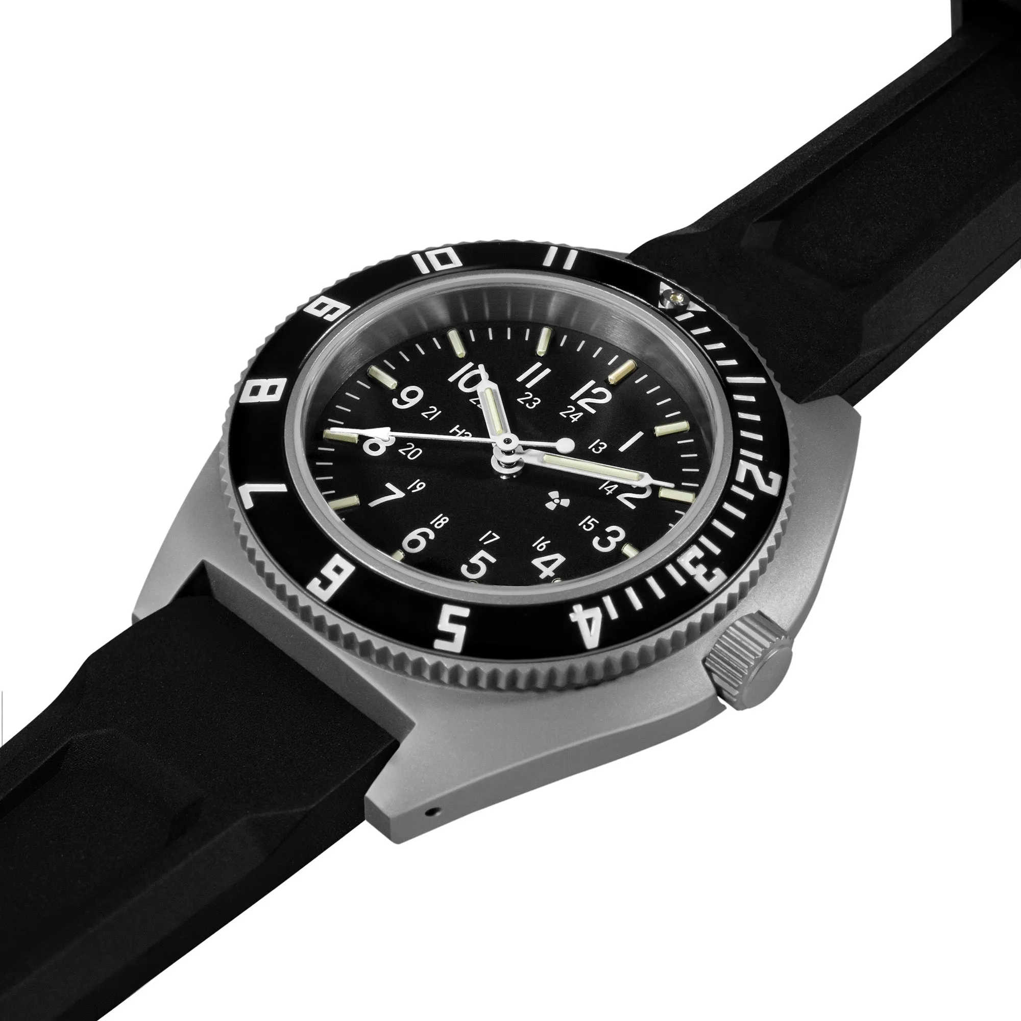 41mm Steel Navigator (SSNAV) on Black 3-Piece Rubber Strap Kit sold by Marathon Watch product image thumbnail 3