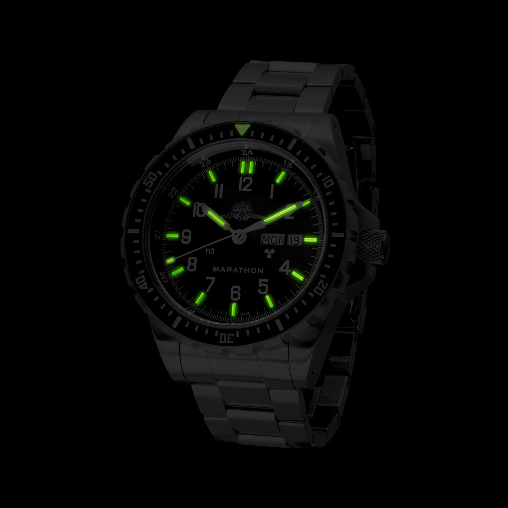 46mm Official YAMAM™ Jumbo Day/Date Automatic (JDD) with Stainless Steel Bracelet sold by Marathon Watch product image thumbnail 4