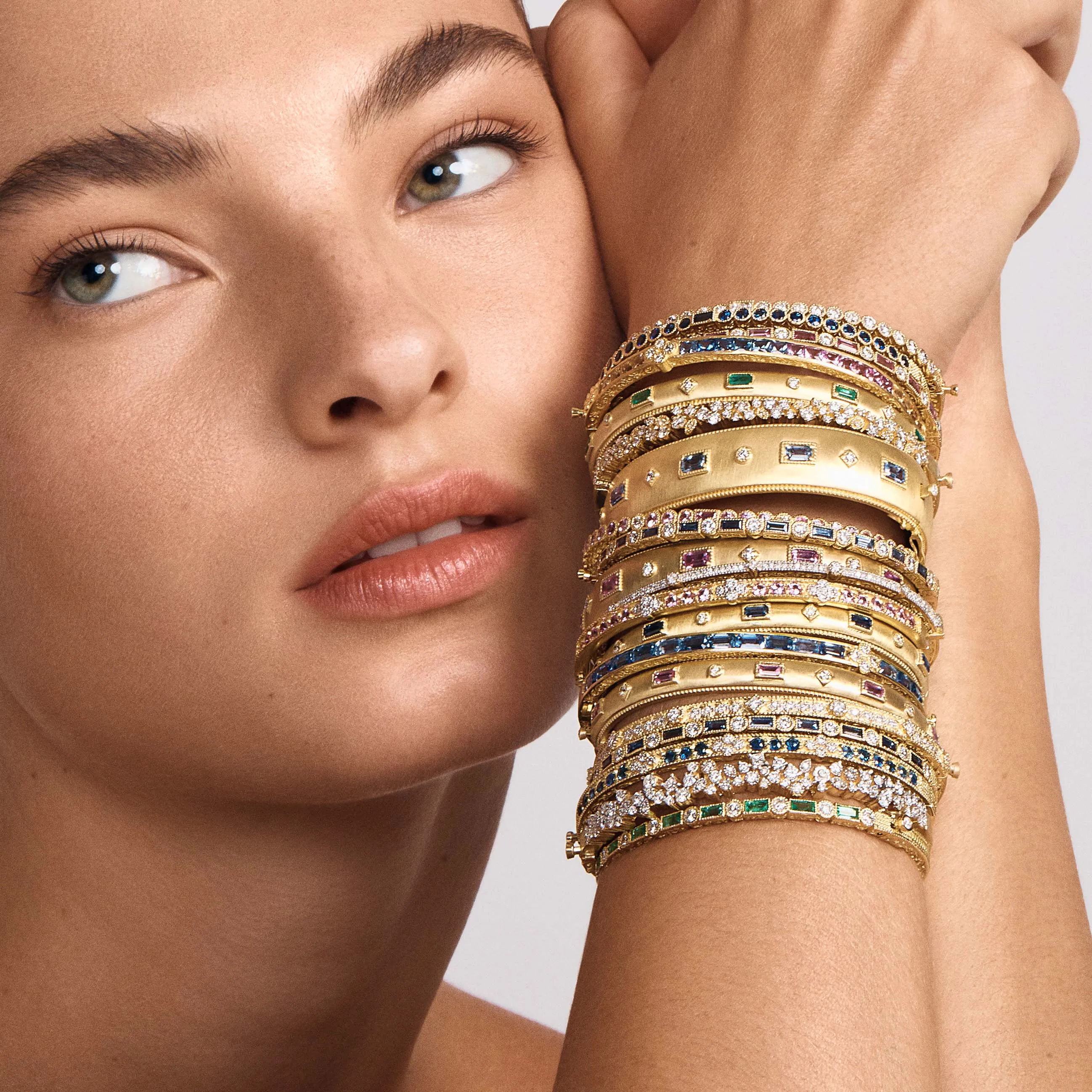 1 Cluster Emerald & Diamond Bangle sold by Tanya Farah product image thumbnail 2