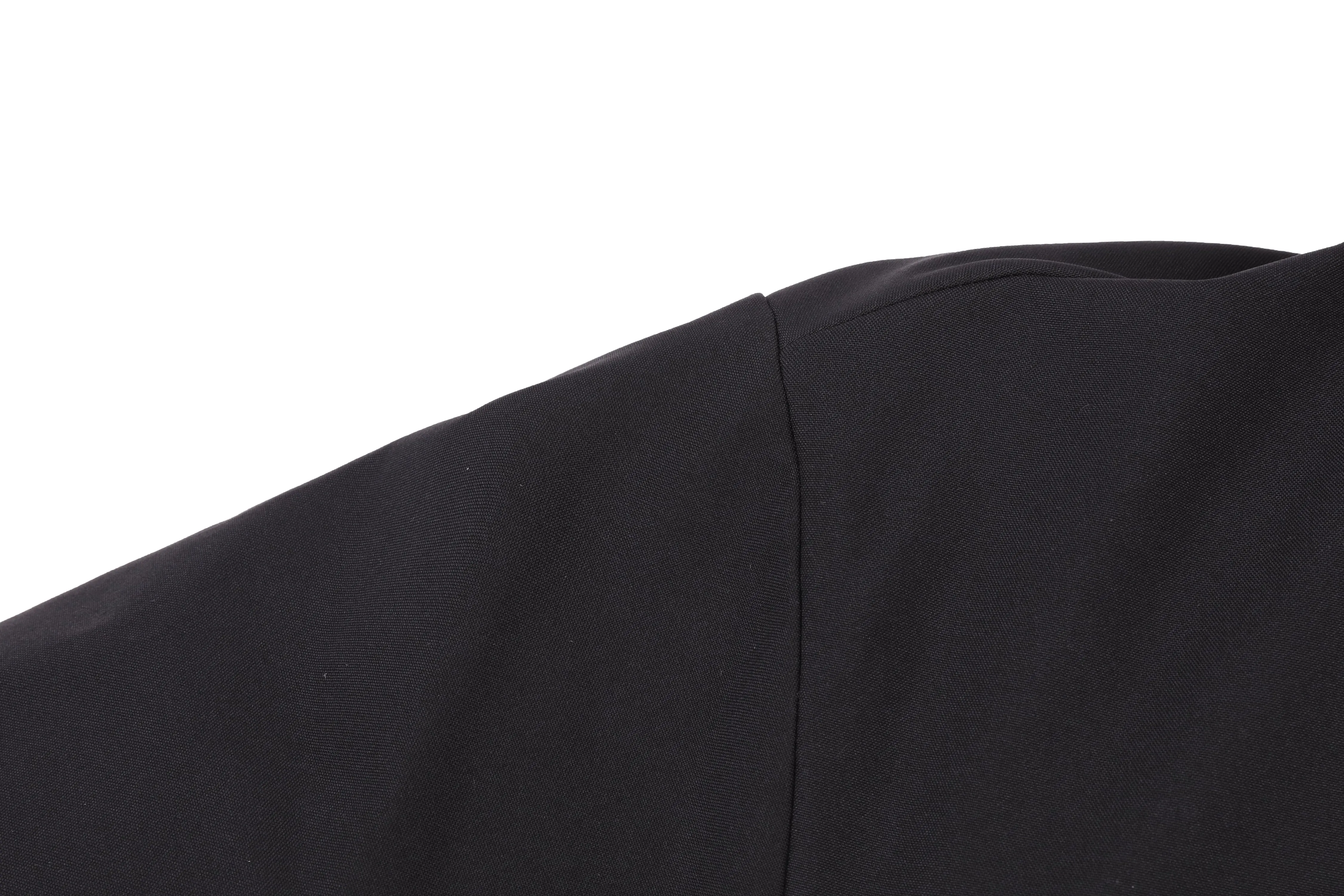 Men's Stylish Down Parka with Detachable Hood and Reflective Details sold by Toread Gear product image thumbnail 4