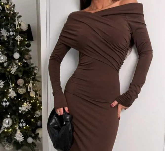 Sexy Off the Shoulder Plain Maxi Dress sold by Viva Estel product image thumbnail 4