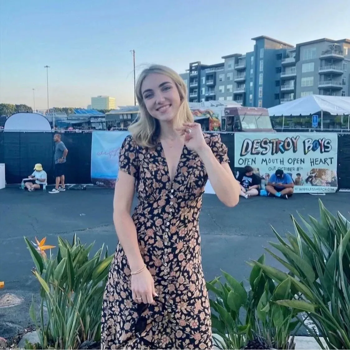 Floral – Vintage Slim-Fit A-Line Dress sold by Viva Estel product image thumbnail 2