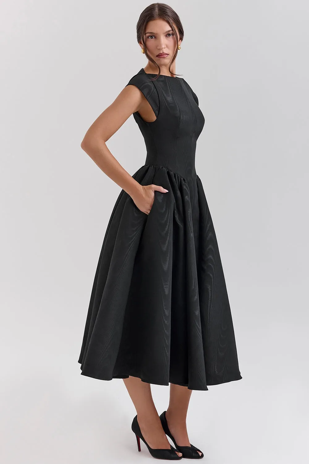 Black – Sexy Backless Slim Fit A-Line Dress sold by Viva Estel product image thumbnail 3