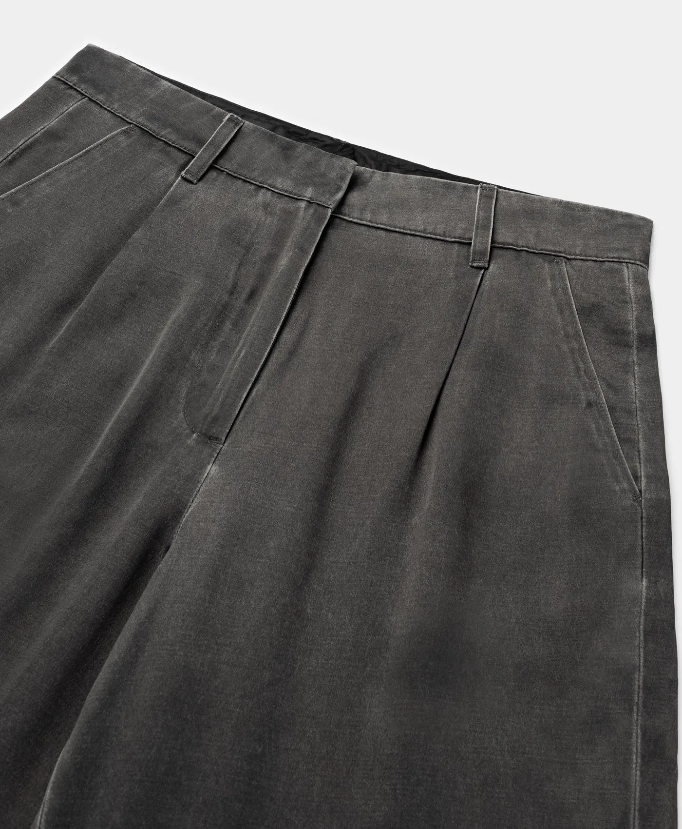Black Oyster Satin Washed Short sold by Daily Paper product image thumbnail 4