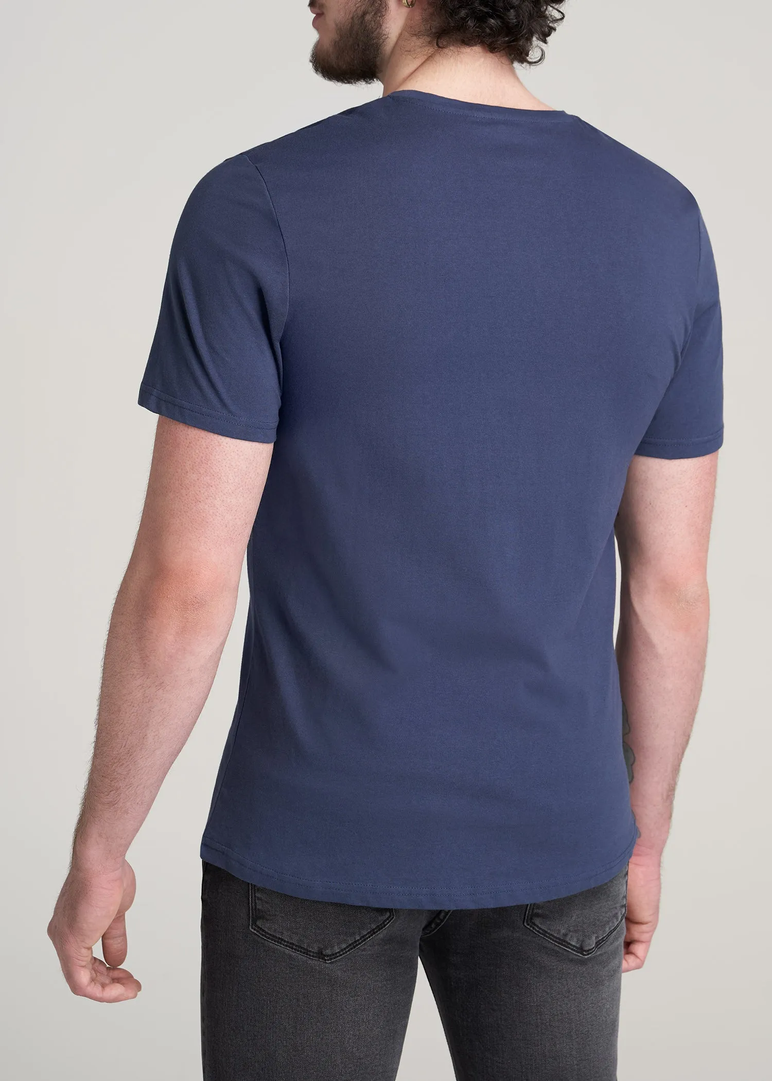 Everyday Pocket REGULAR FIT T-Shirt for Tall Men in Navy sold by American Tall product image thumbnail 5