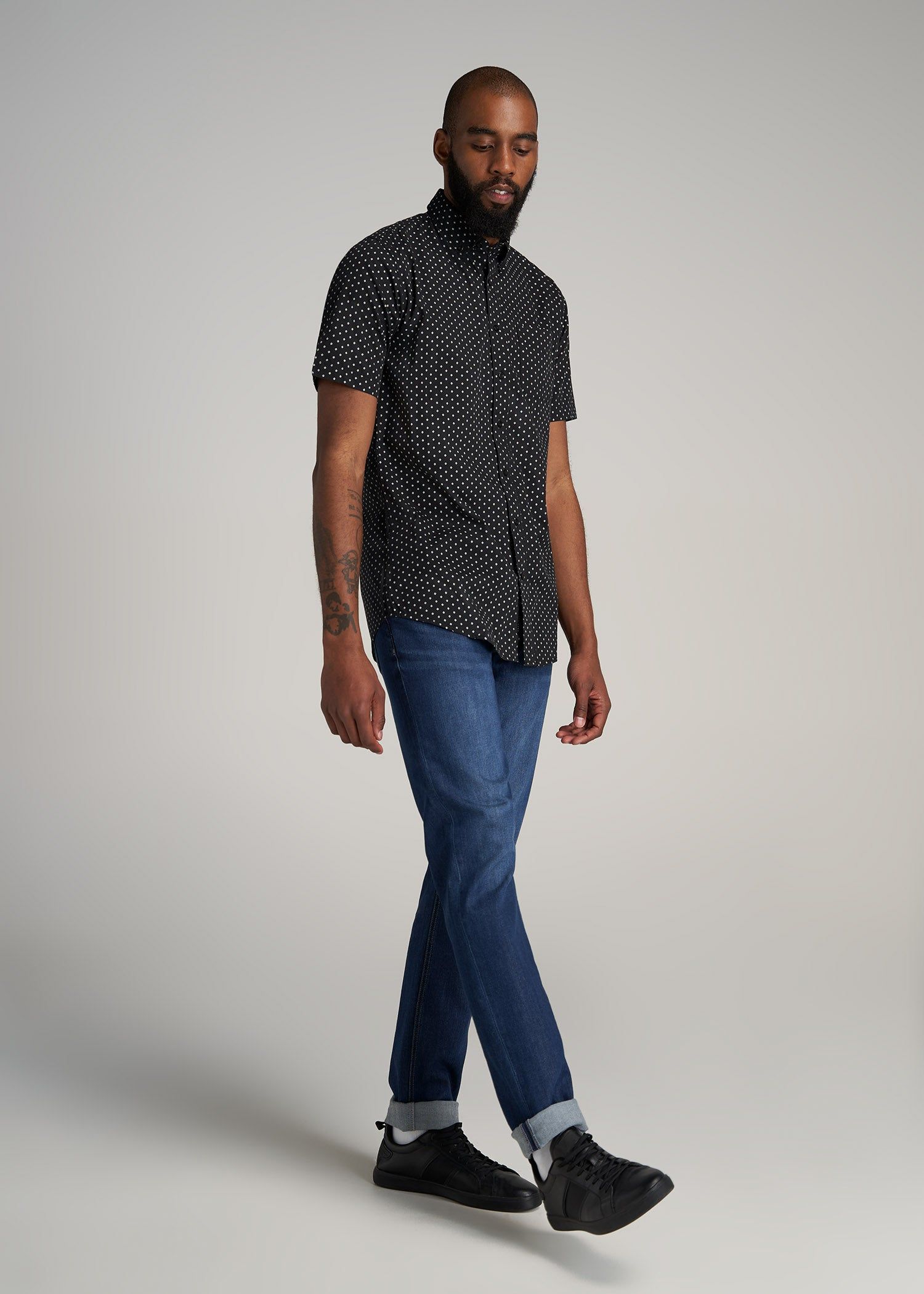 Woven Print Short Sleeve Shirt for Tall Men in Black Mini Geometric Print sold by American Tall product image thumbnail 4