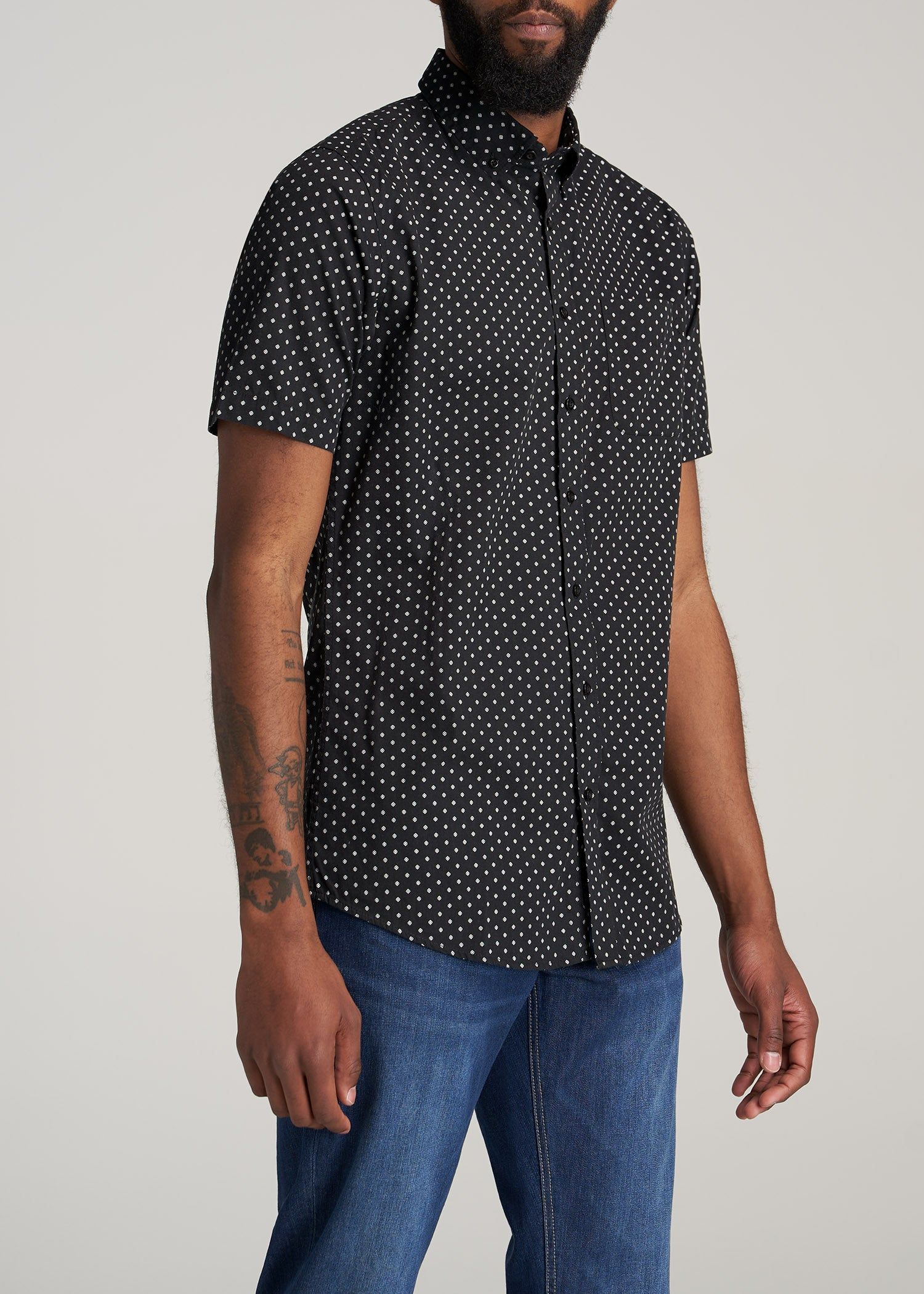 Woven Print Short Sleeve Shirt for Tall Men in Black Mini Geometric Print sold by American Tall product image thumbnail 3