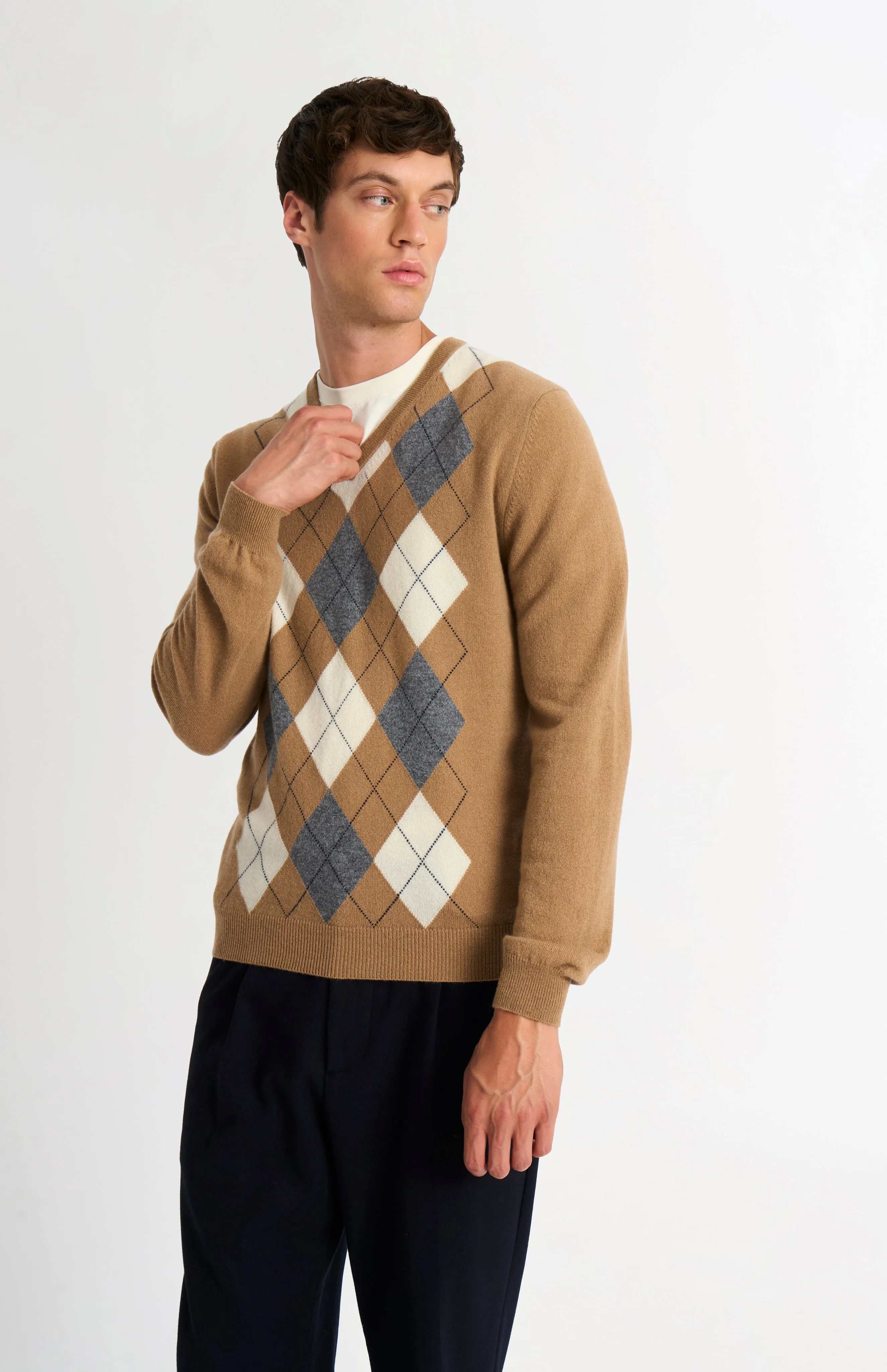 Men's Classic V-neck Cashmere Argyle Jumper In Camel / Ecru / Grey sold by Pringle of Scotland product image thumbnail 4