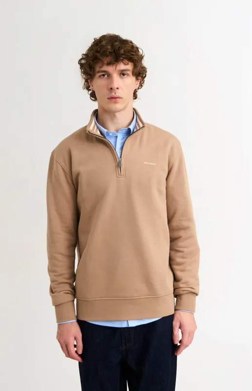 Men's Qtr Zip Track Jumper In Mushroom made by Pringle