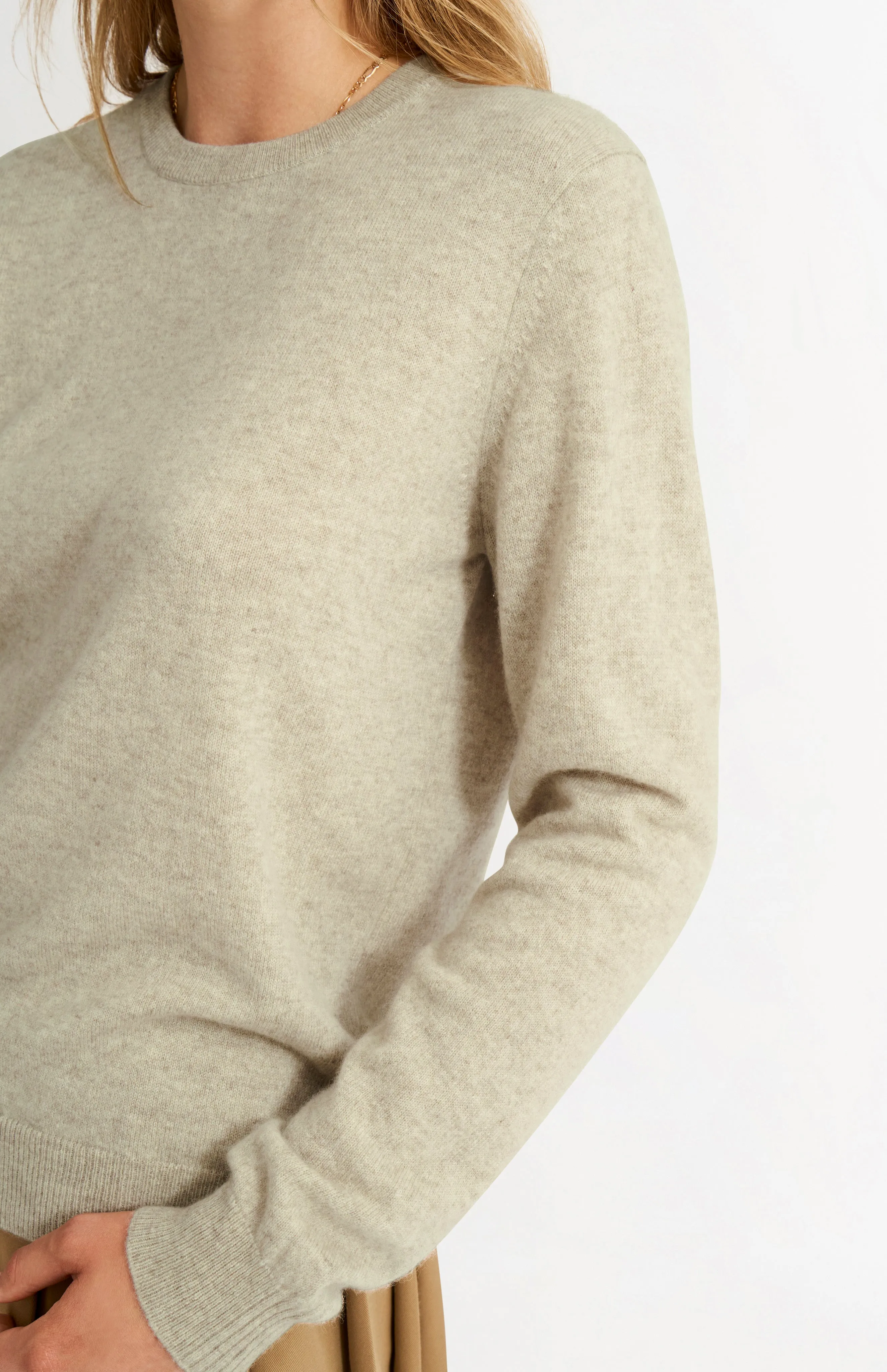 Womens Classic Round Neck Cashmere Jumper In Oatmeal sold by Pringle of Scotland product image thumbnail 4