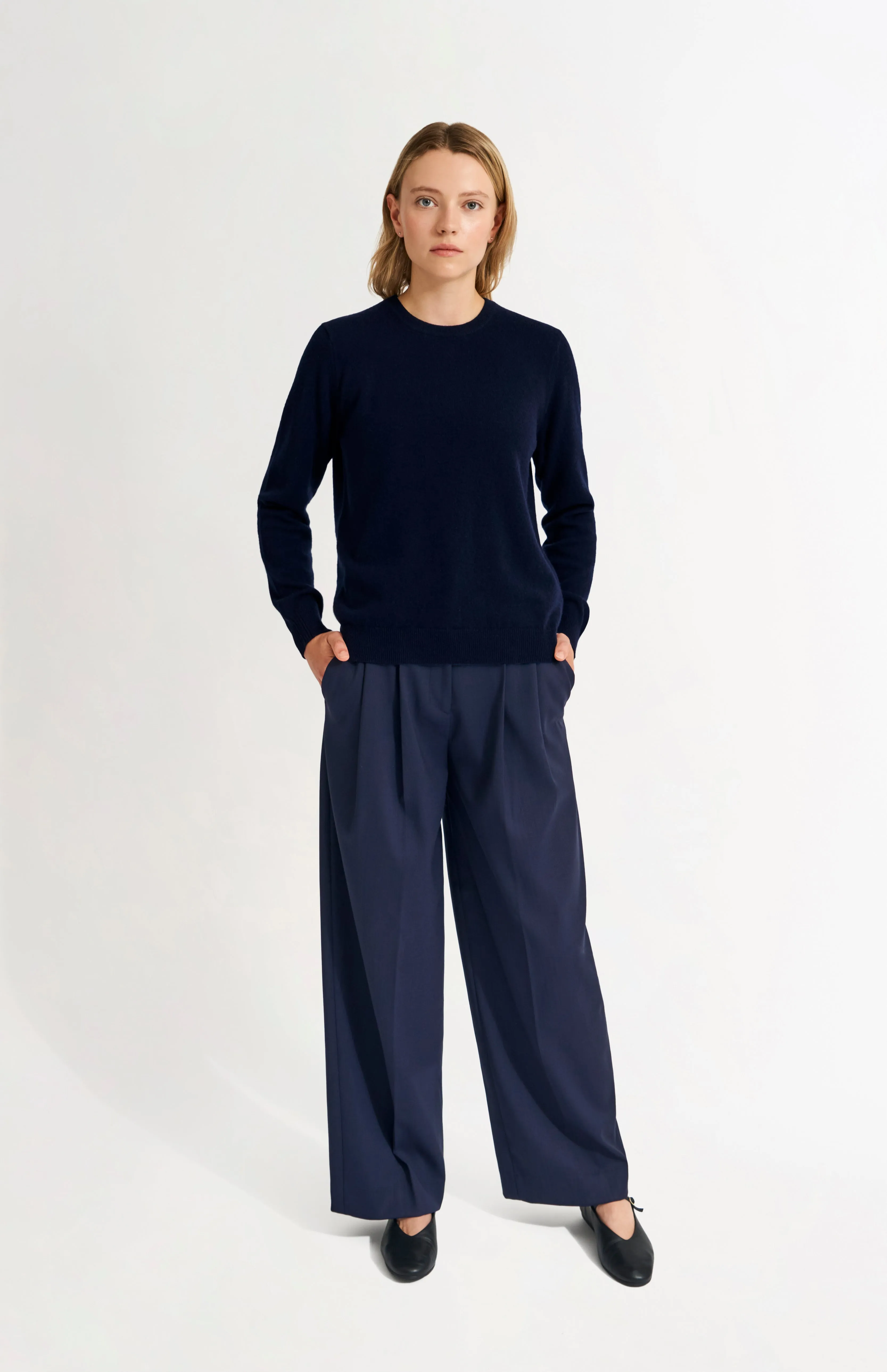 Womens Classic Round Neck Cashmere Jumper In Navy Melange sold by Pringle of Scotland product image thumbnail 3