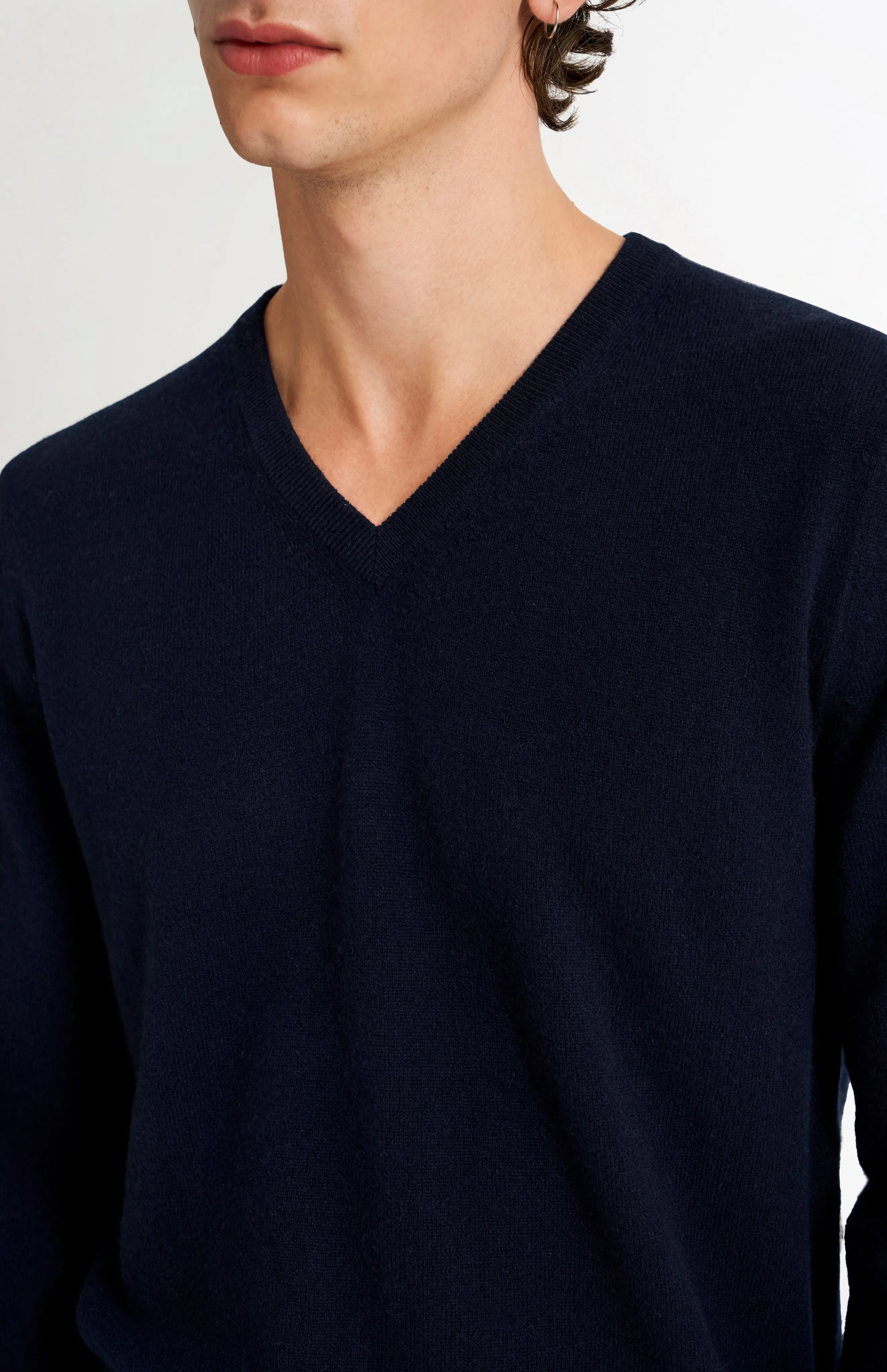 Men's Classic V Neck Cashmere Jumper In Navy Melange sold by Pringle of Scotland product image thumbnail 4