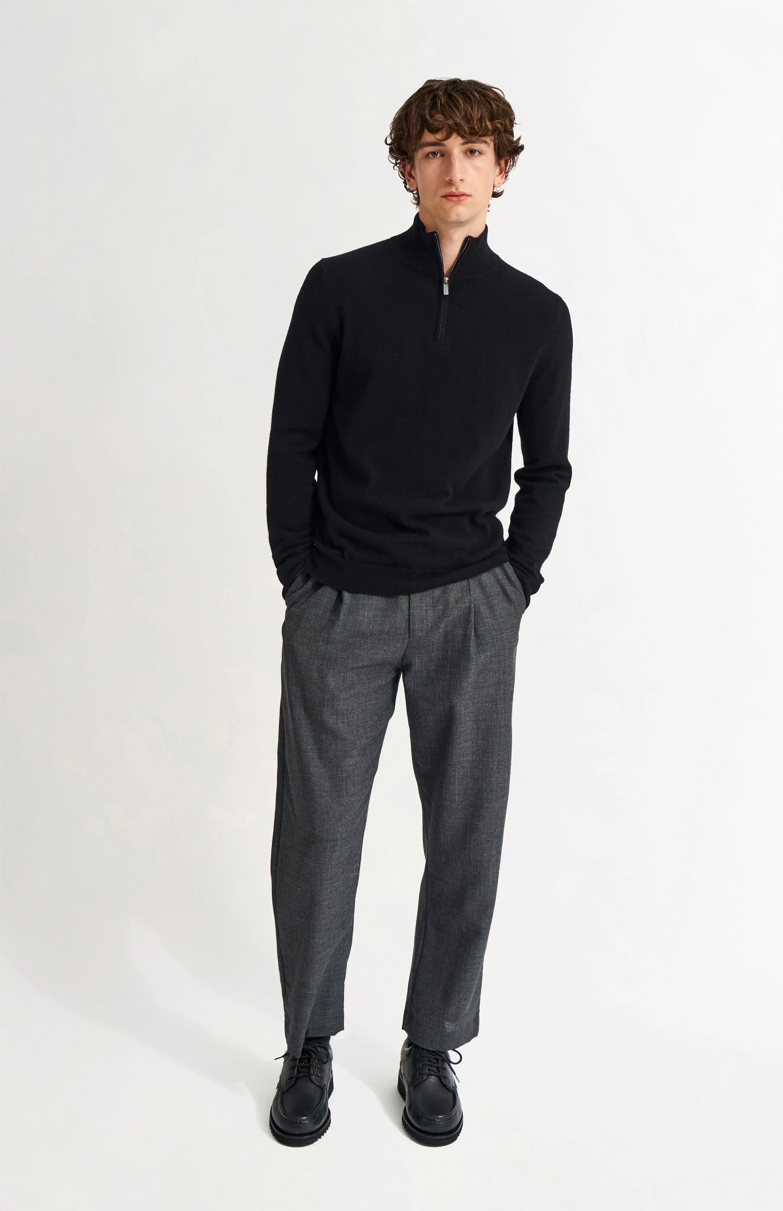 Men's Qtr Zip Cashmere Classic Jumper In Black sold by Pringle of Scotland product image thumbnail 3