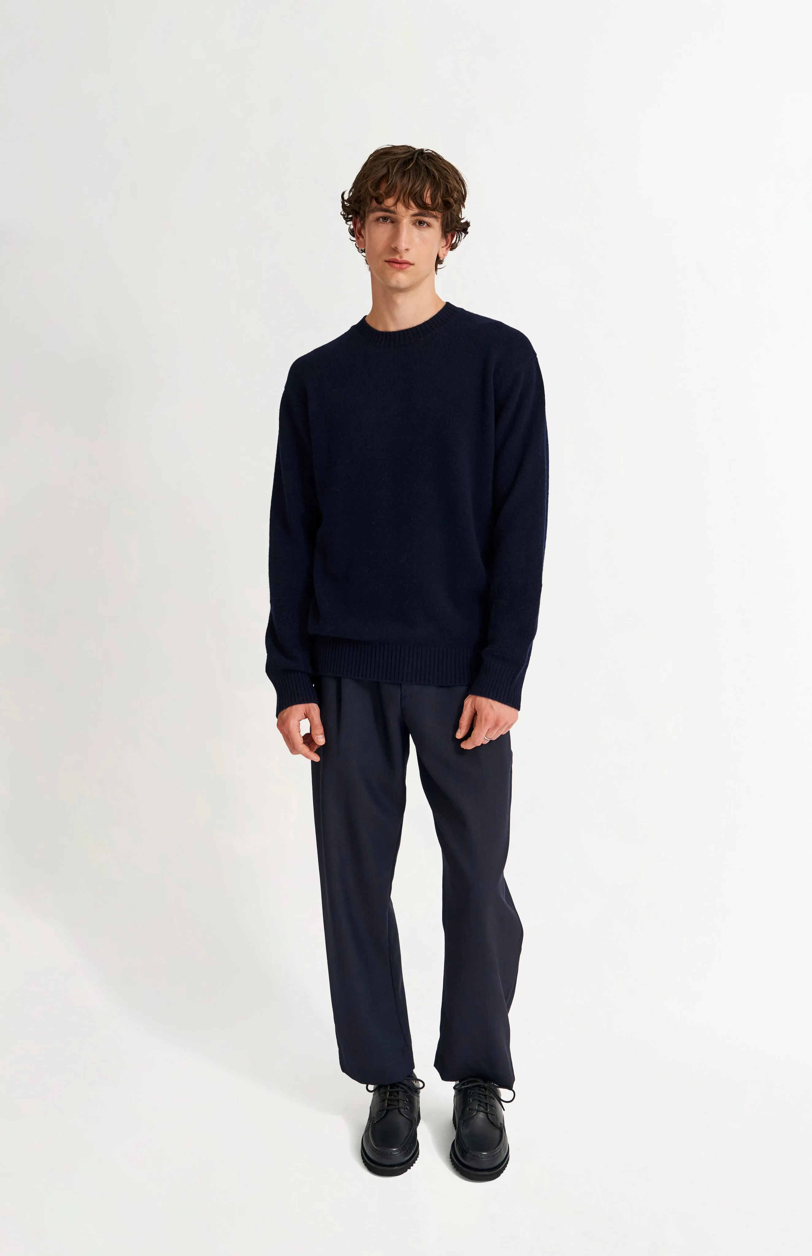 Men's Round Neck Cashmere Jumper In Navy Melange sold by Pringle of Scotland product image thumbnail 3