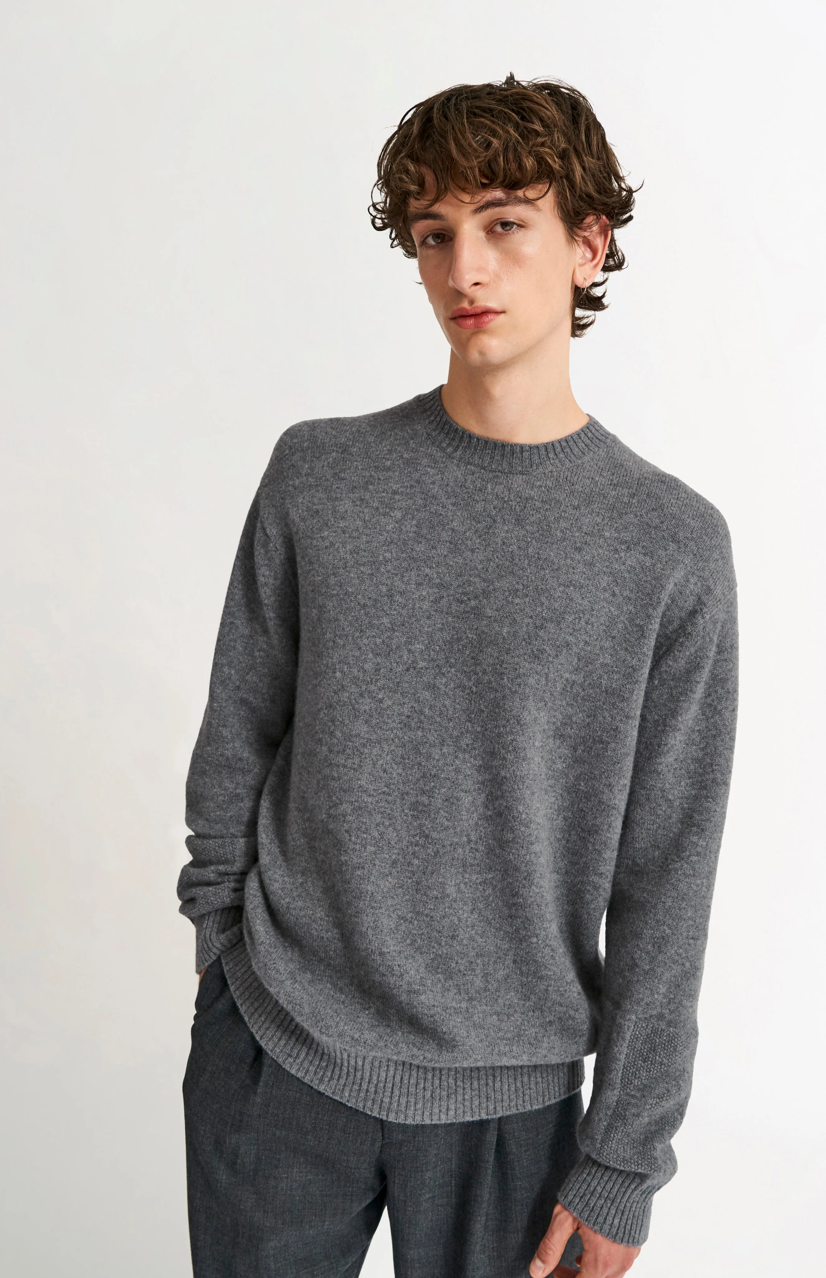 Men's Round Neck Cashmere Jumper In Grey Melange sold by Pringle of Scotland