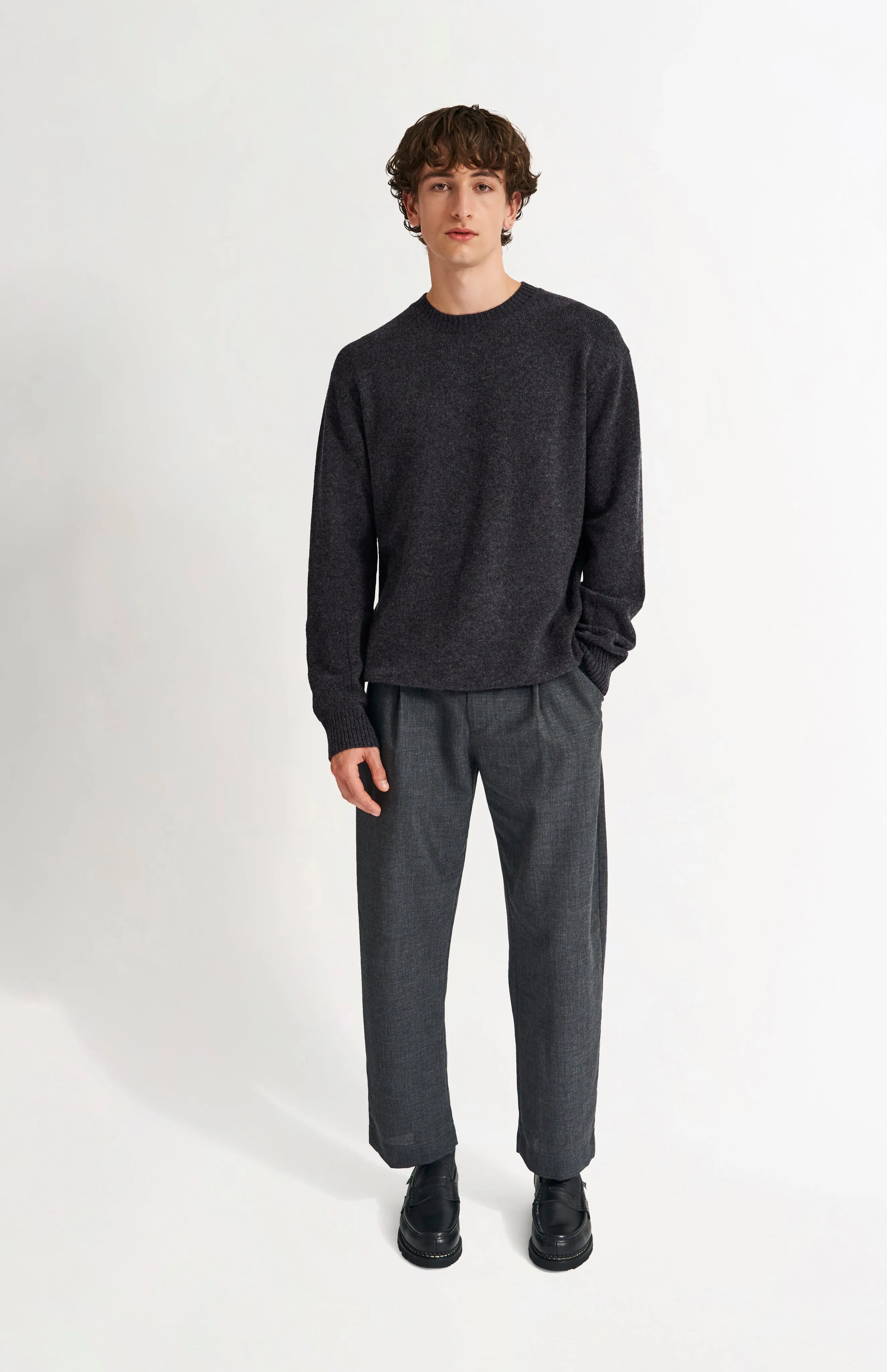 Men's Round Neck Cashmere Jumper In Charcoal sold by Pringle of Scotland product image thumbnail 3