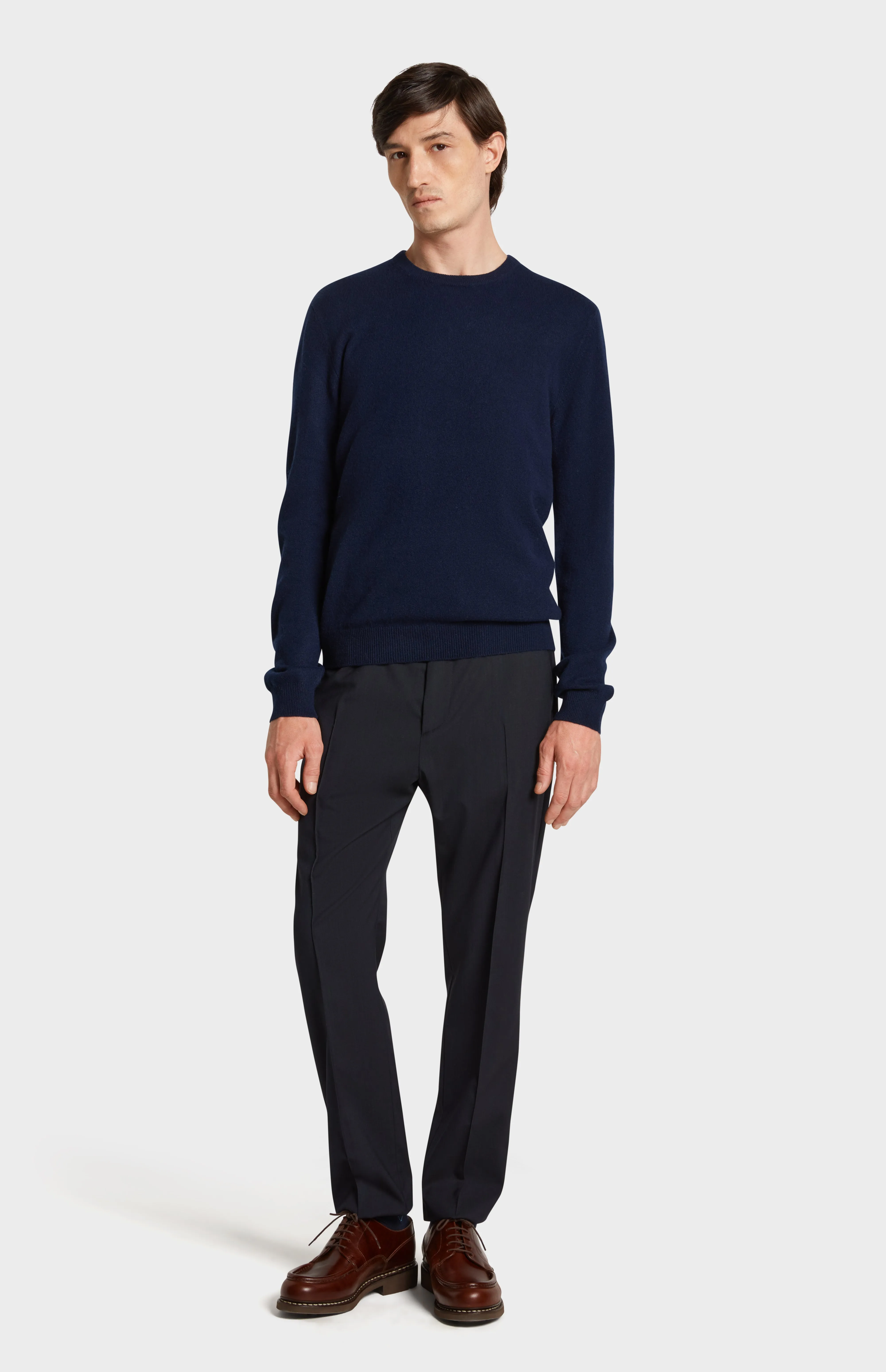 Men's Classic Round Neck Cashmere Jumper In Navy Melange sold by Pringle of Scotland product image thumbnail 2