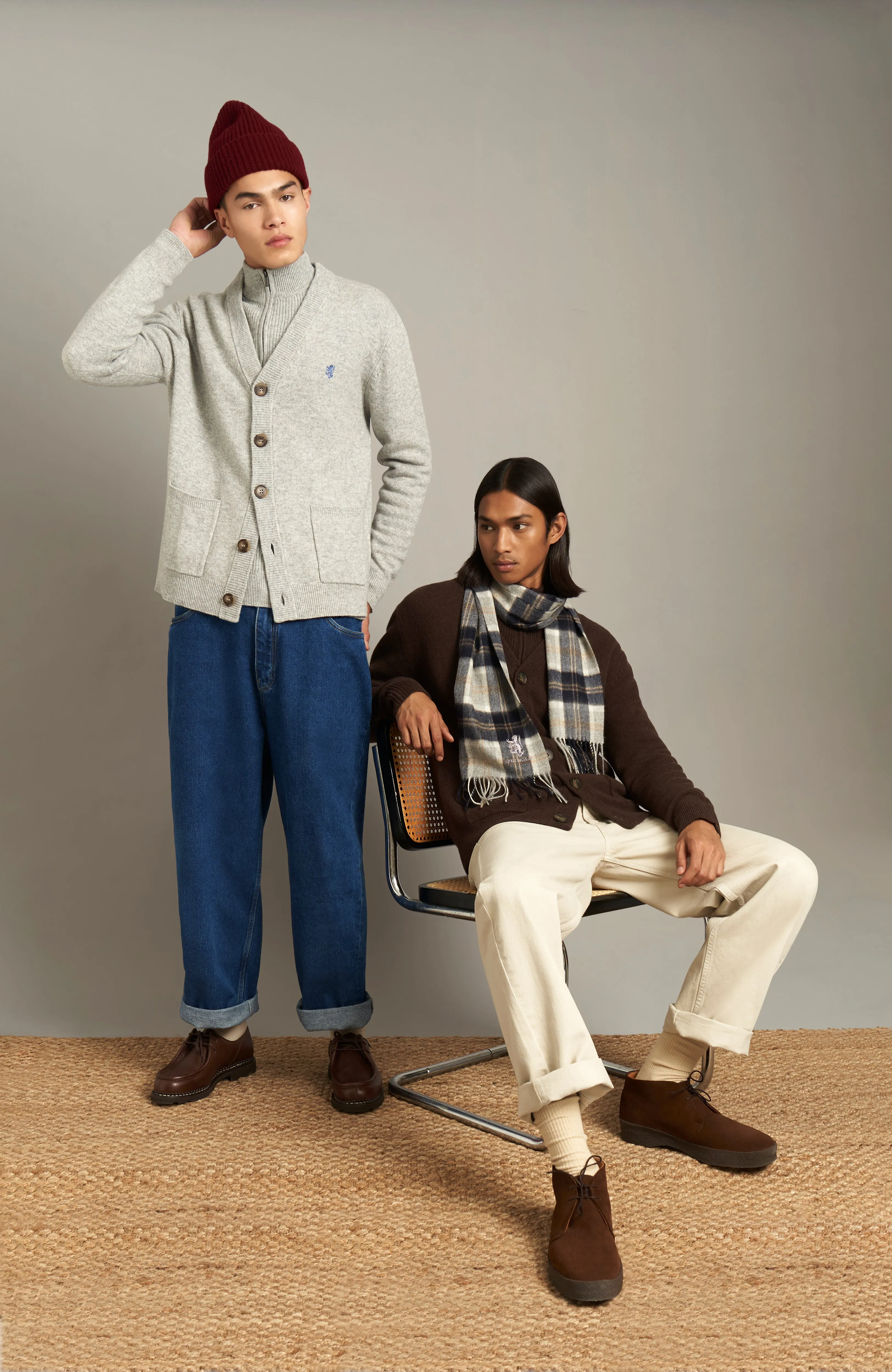 V Neck Lambswool Cardigan In Light Grey sold by Pringle of Scotland product image thumbnail 5