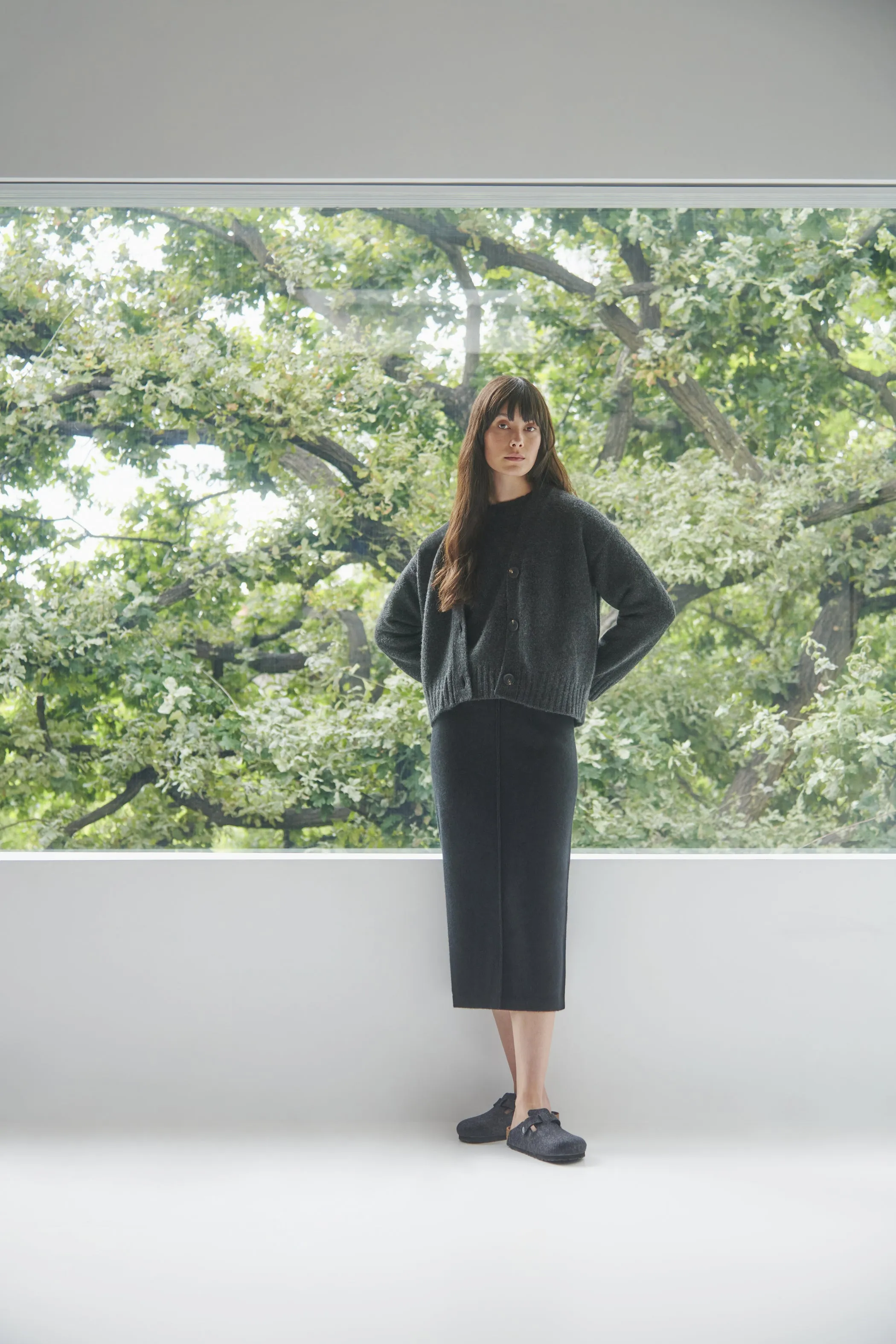 Cashmere Blend Pencil Skirt In Black sold by Pringle of Scotland product image thumbnail 2