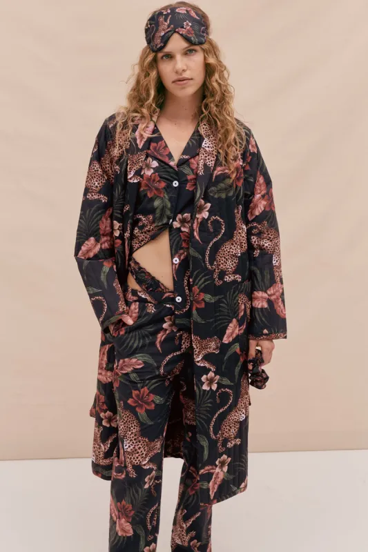 The BIG Gift Set sold by Desmond & Dempsey