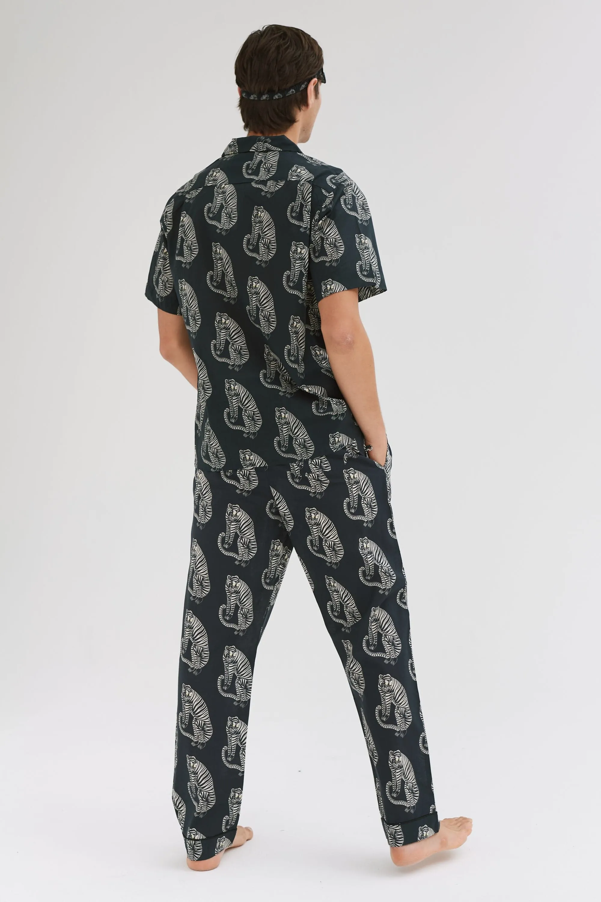 The Men's Stretching Tiger Set sold by Desmond & Dempsey product image thumbnail 3
