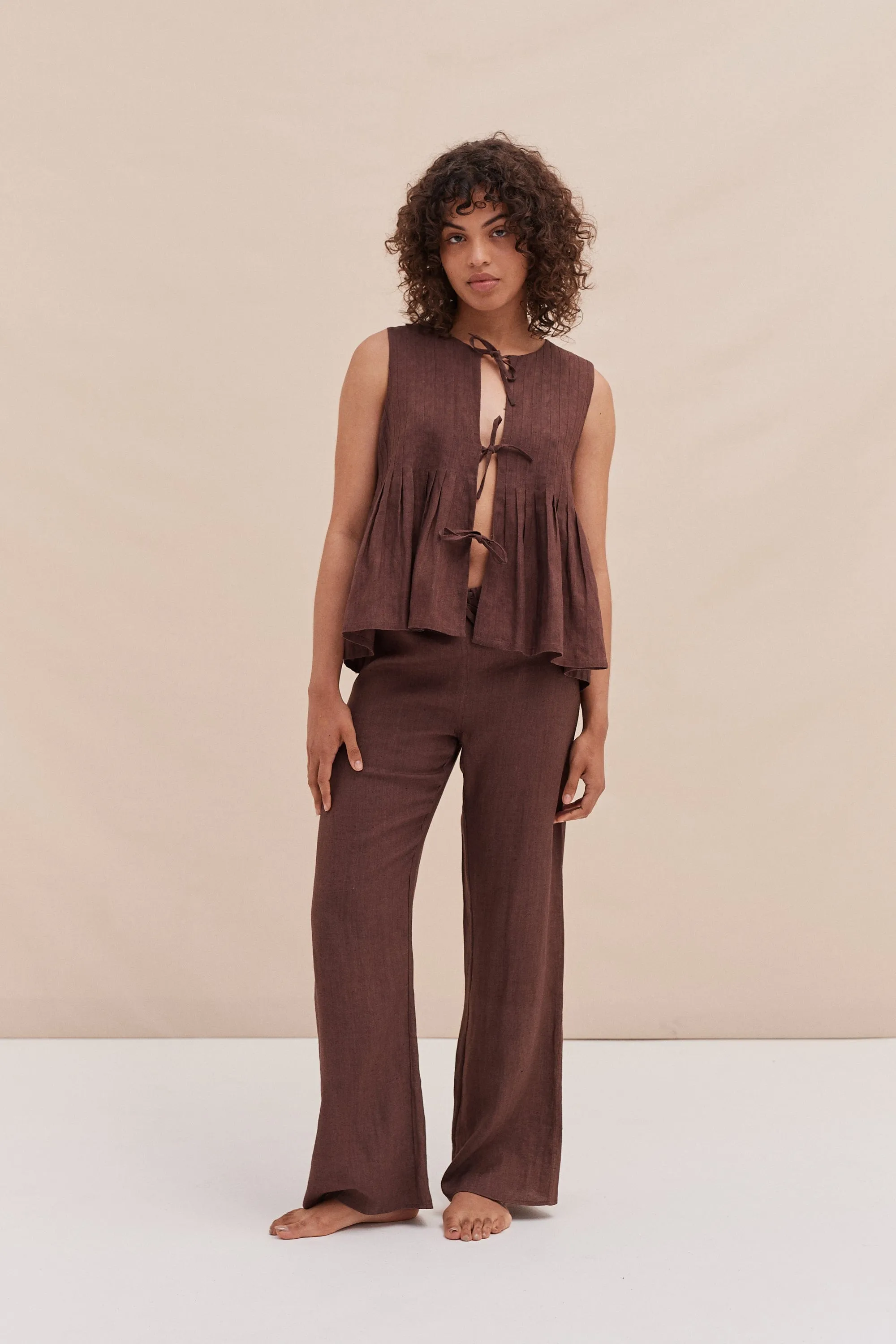 Pleated Cami Lounge Set Espresso Linen sold by Desmond & Dempsey