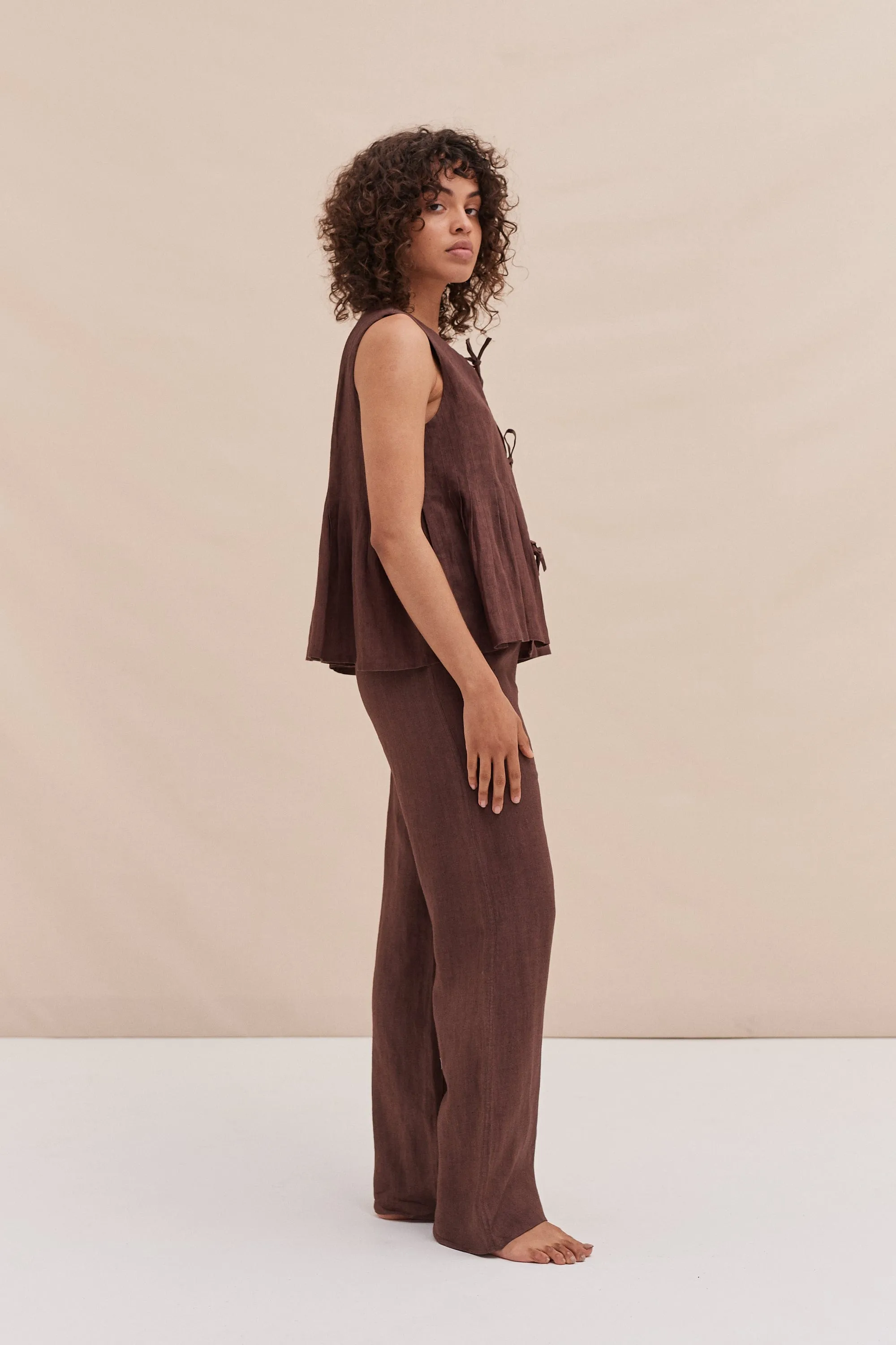 Pleated Cami Lounge Set Espresso Linen sold by Desmond & Dempsey product image thumbnail 2