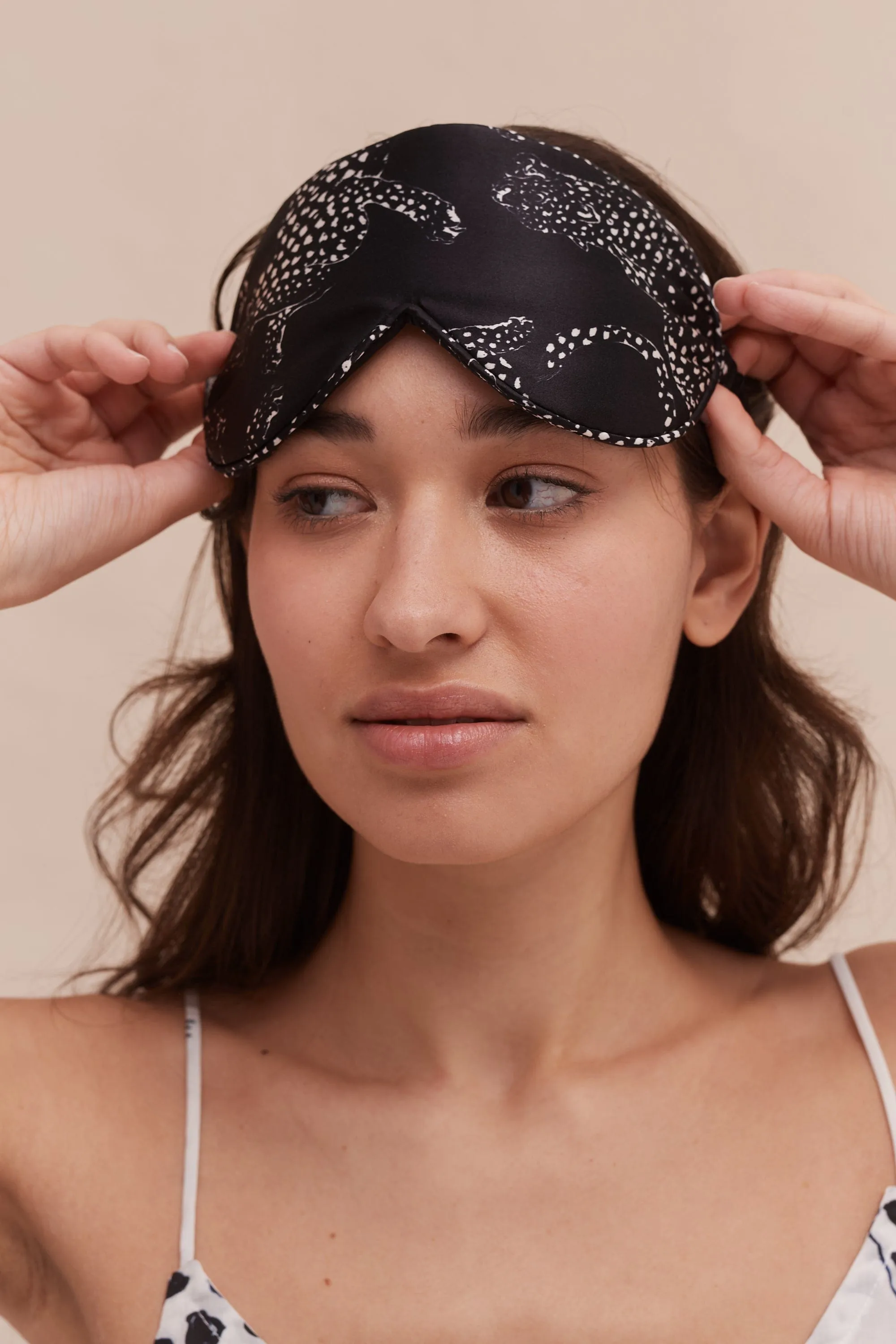 Silk Eye Mask Jag Print Navy sold by Desmond & Dempsey product image thumbnail 4