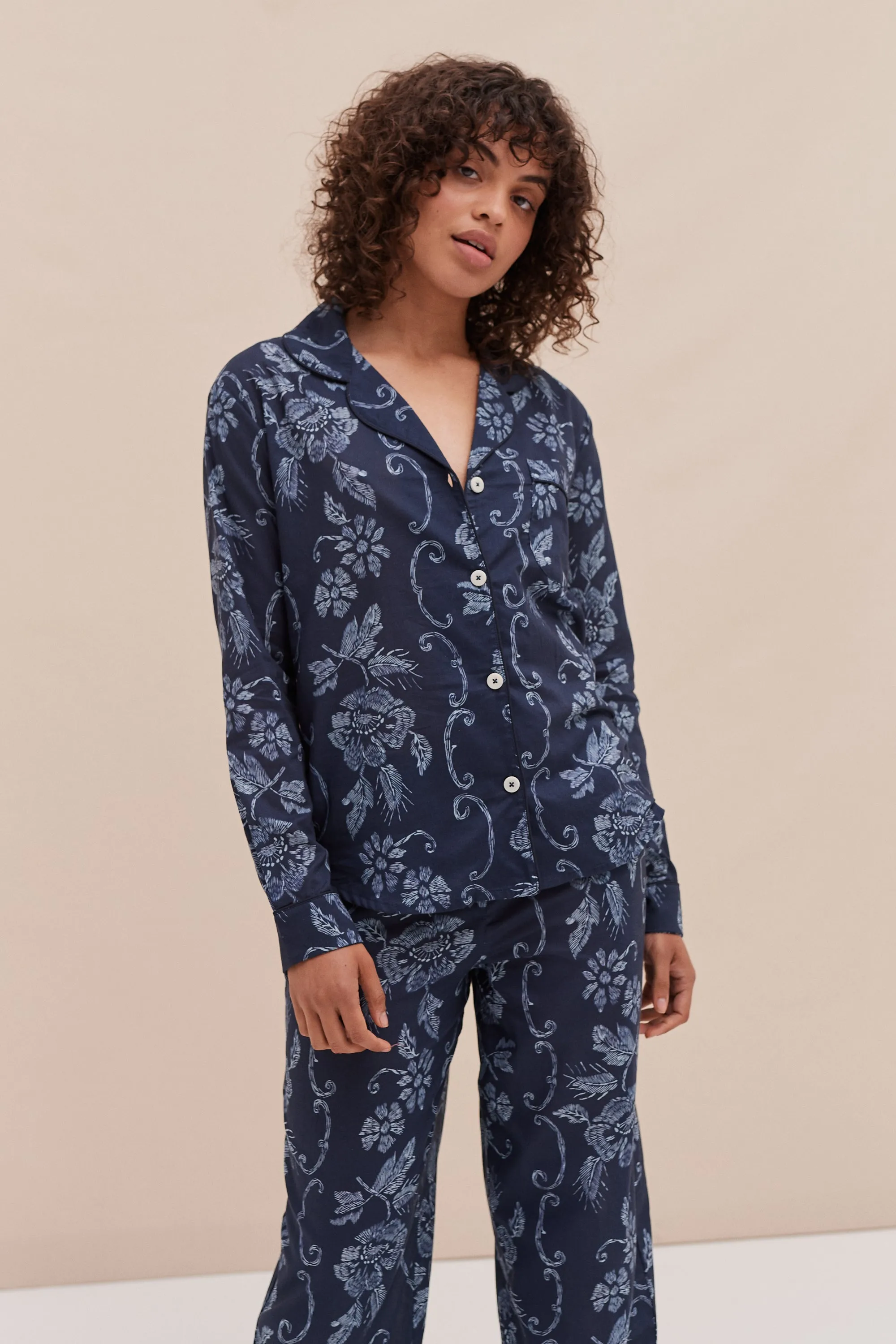 Long Pyjama Set Dorothea Print Navy sold by Desmond & Dempsey product image thumbnail 4