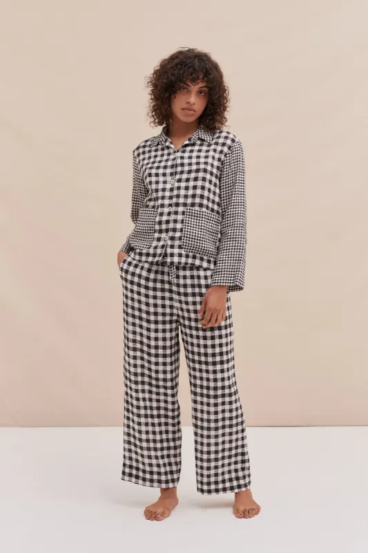 Pocket Set Gingham Print Black and White made by Desmond & Dempsey