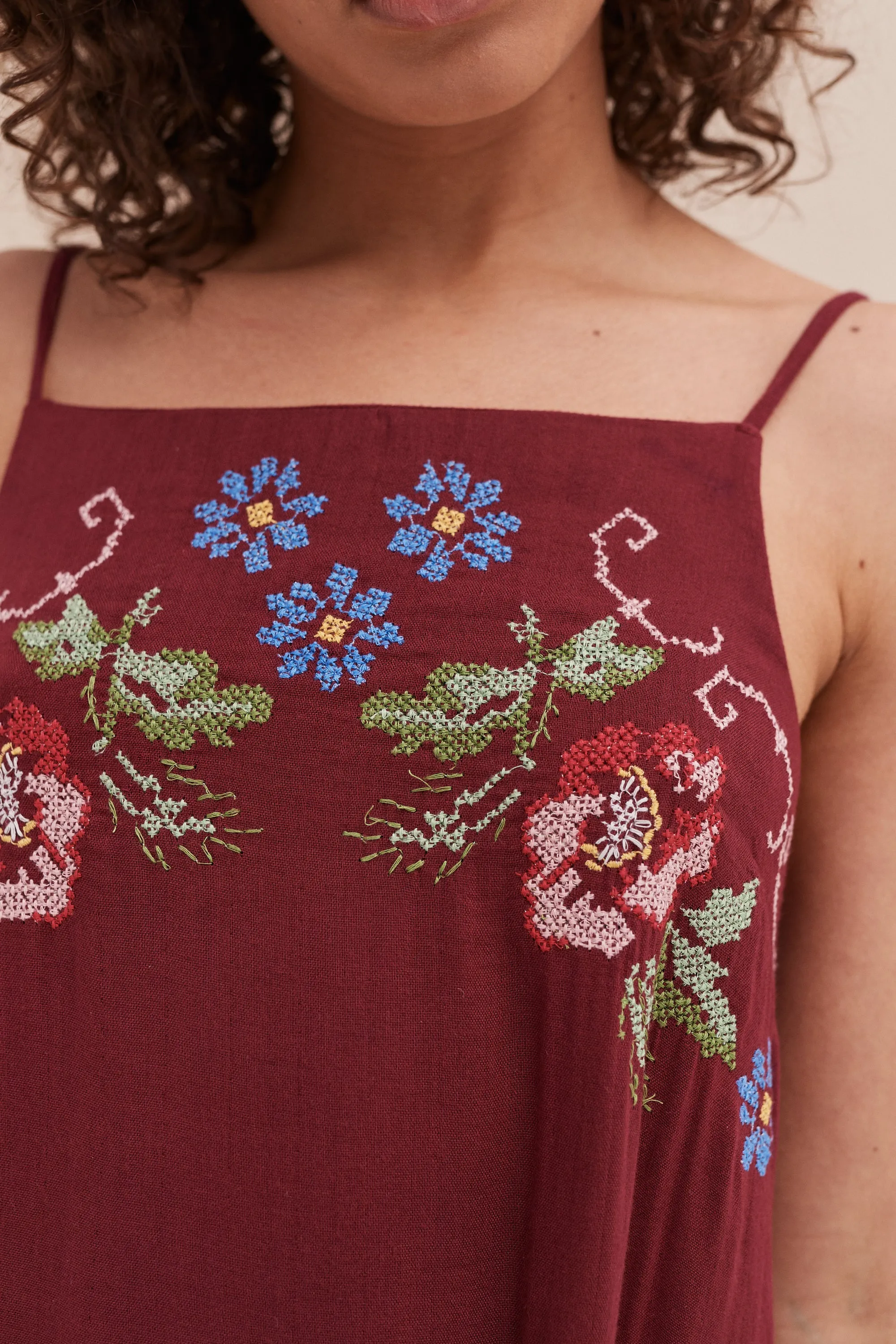 Square Nightie Dorothea Cross Stitch Print Burgundy sold by Desmond & Dempsey product image thumbnail 5