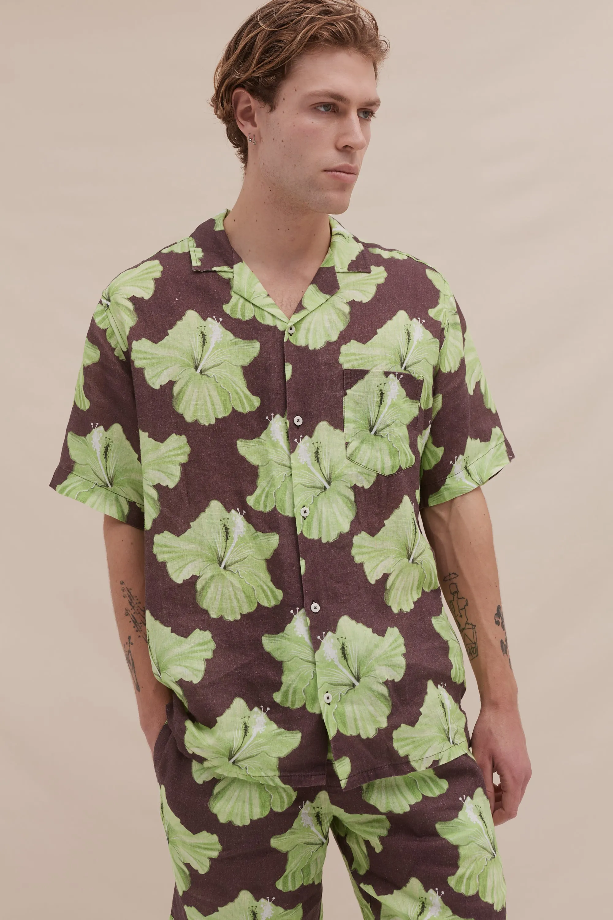 Men’s Cuban Pyjama Set Grand Hibiscus Print Cocoa/Lime Linen sold by Desmond & Dempsey product image thumbnail 4
