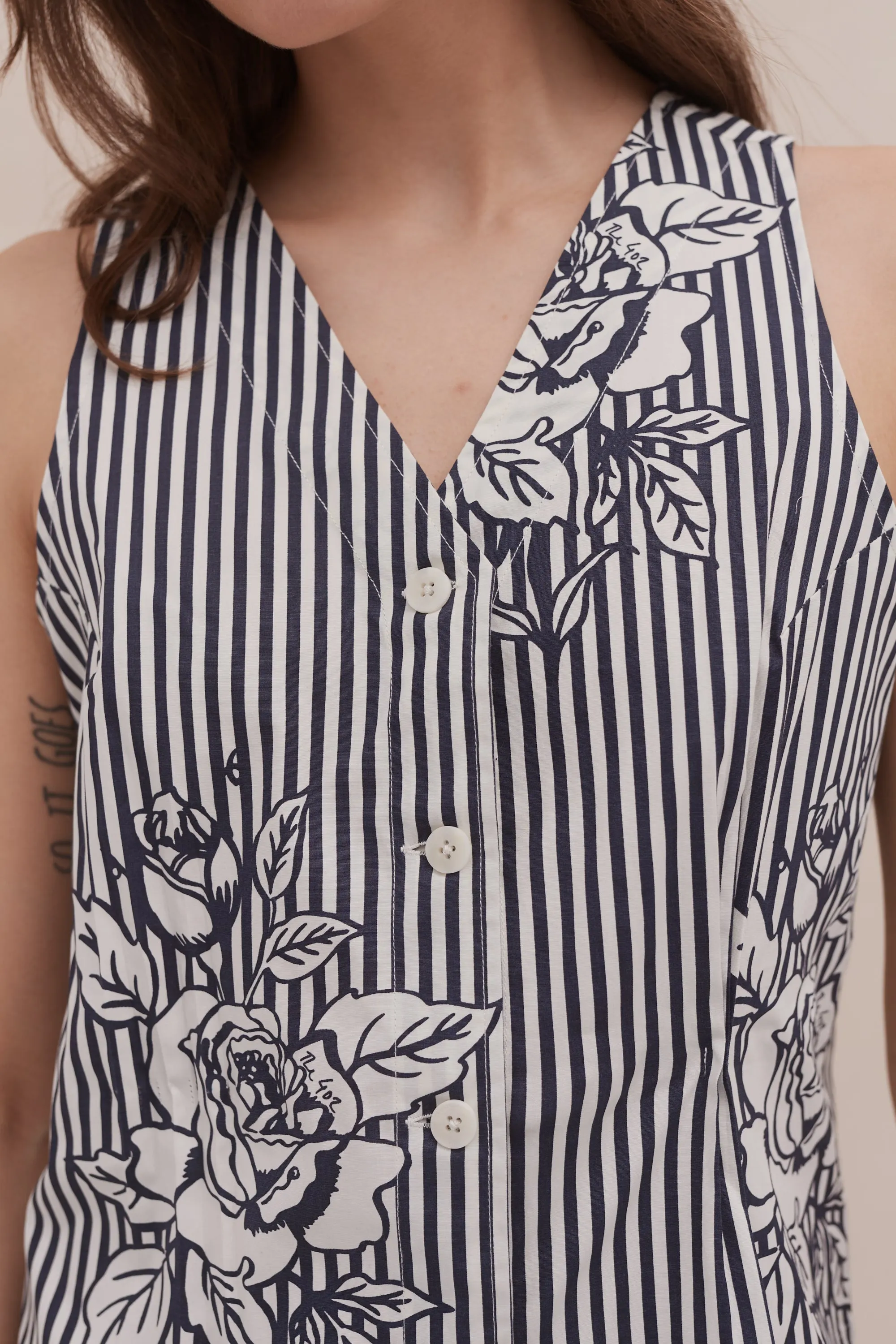 402 Vest Cami Pinstripe Rose Navy sold by Desmond & Dempsey product image thumbnail 4