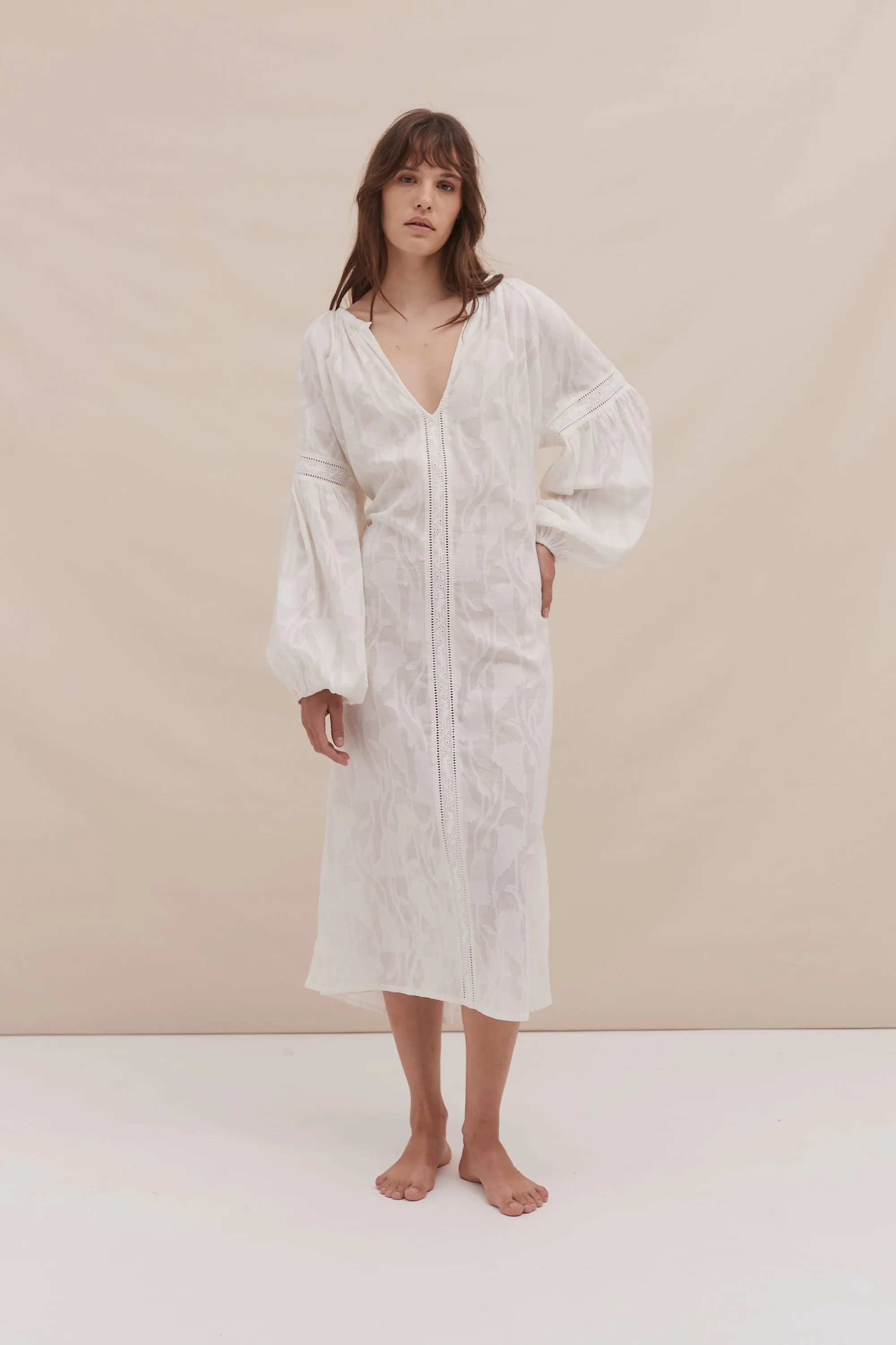 Blouson Sleeve Kaftan Floral Jacquard White sold by Desmond & Dempsey product image thumbnail 5