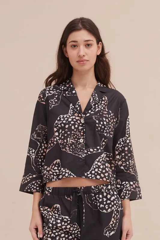 Boxy Shirt The Jag Print Navy sold by Desmond & Dempsey